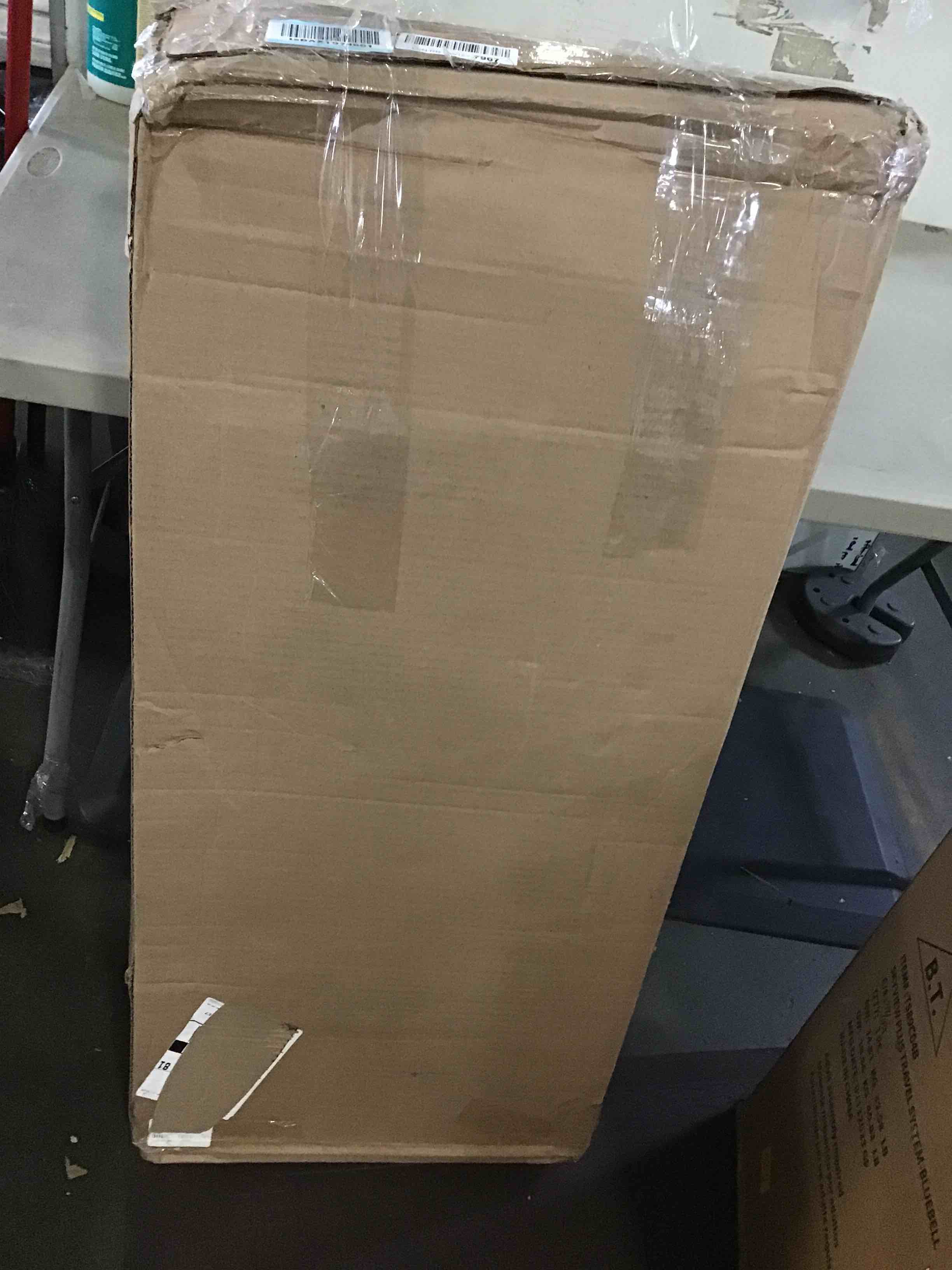 https://s3.amazonaws.com/lotting-images-prod/bidfta/YEL5371364_1694635579229.jpeg