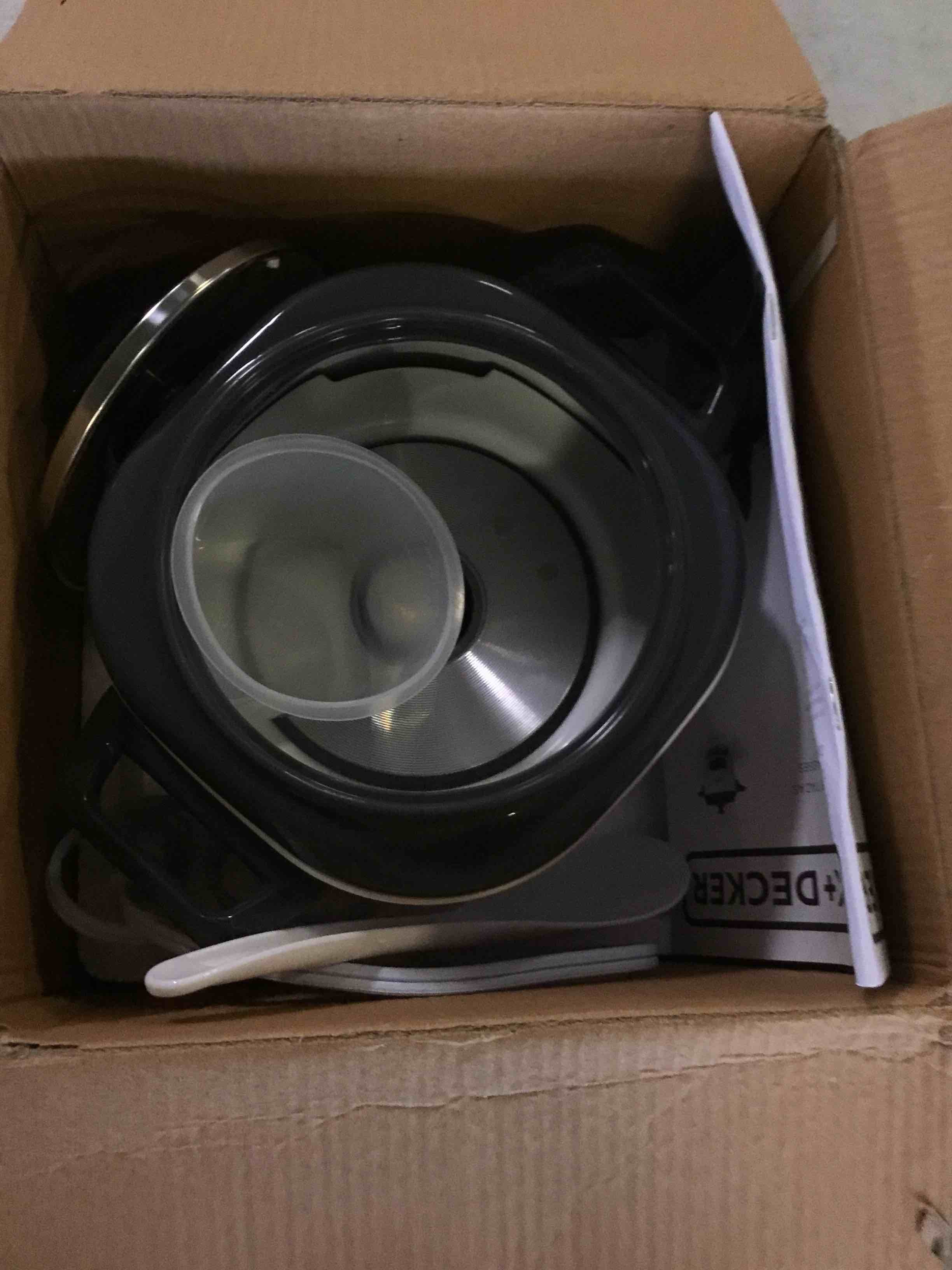 https://s3.amazonaws.com/lotting-images-prod/bidfta/YEL5371425_1694701740455.jpeg