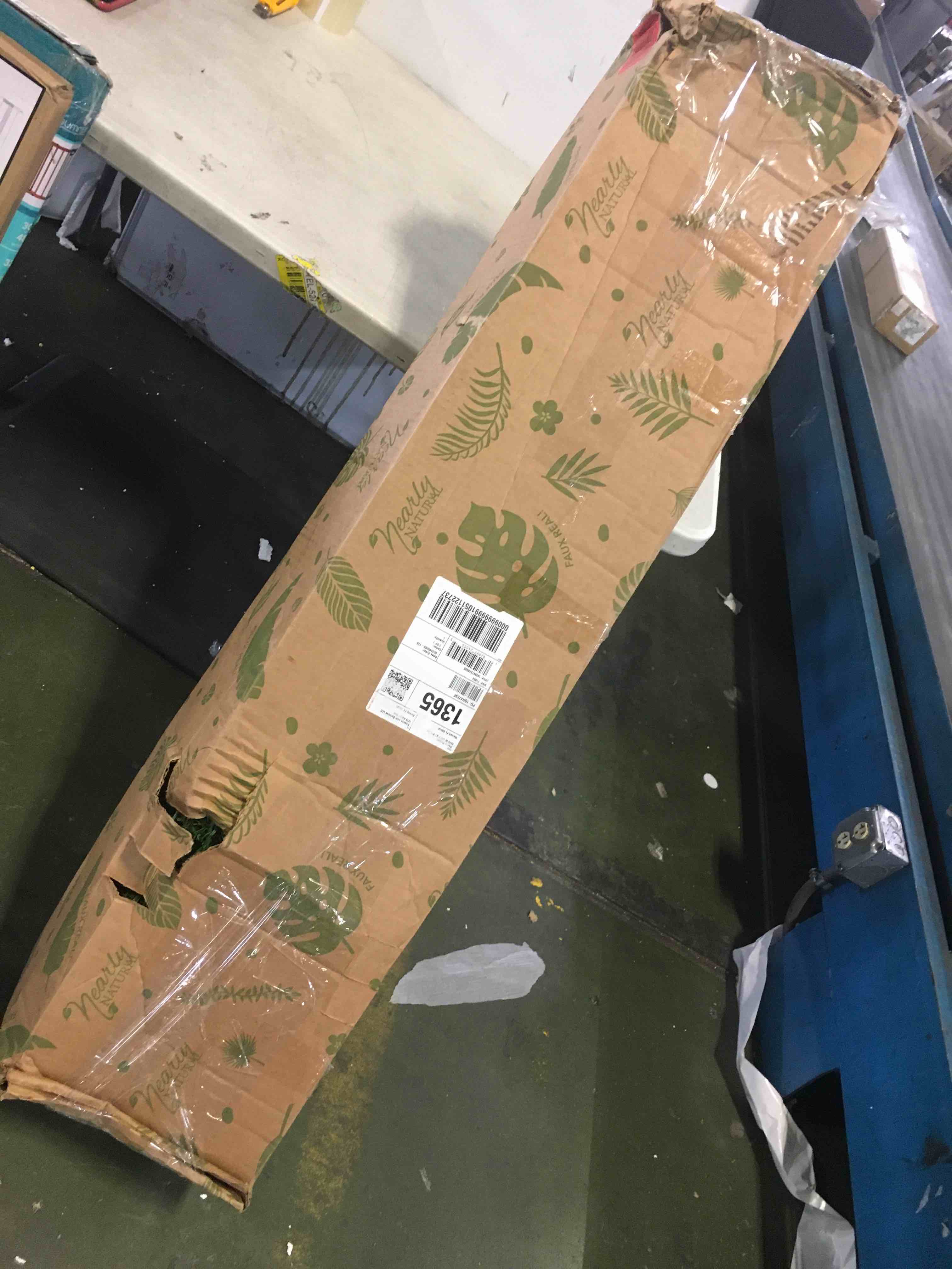 https://s3.amazonaws.com/lotting-images-prod/bidfta/YEL5371672_1694874315151.jpeg