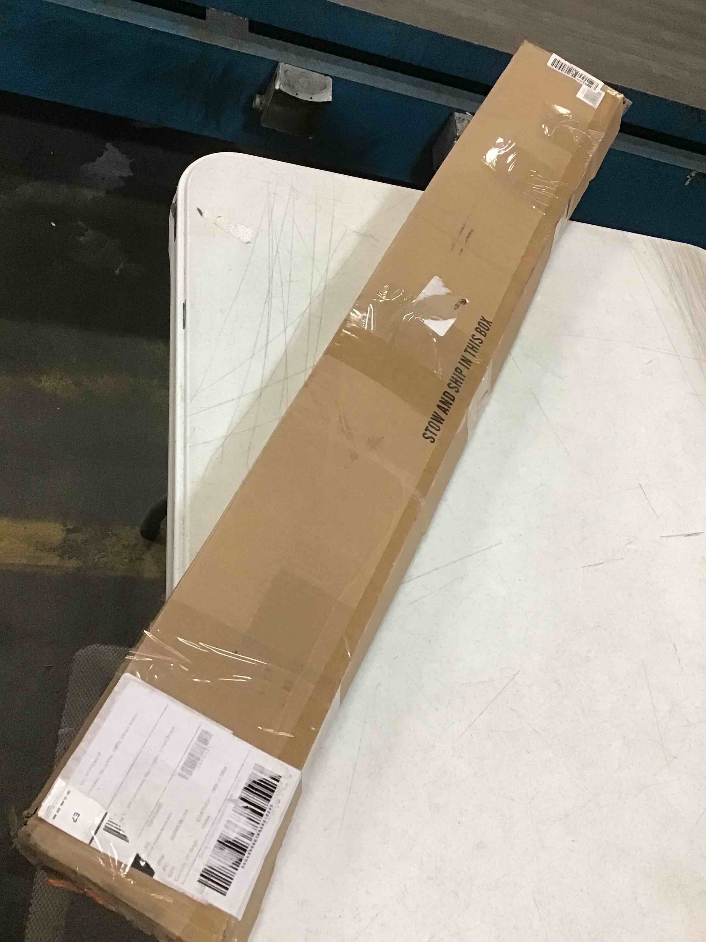 https://s3.amazonaws.com/lotting-images-prod/bidfta/YEL5371799_1695052127587.jpeg
