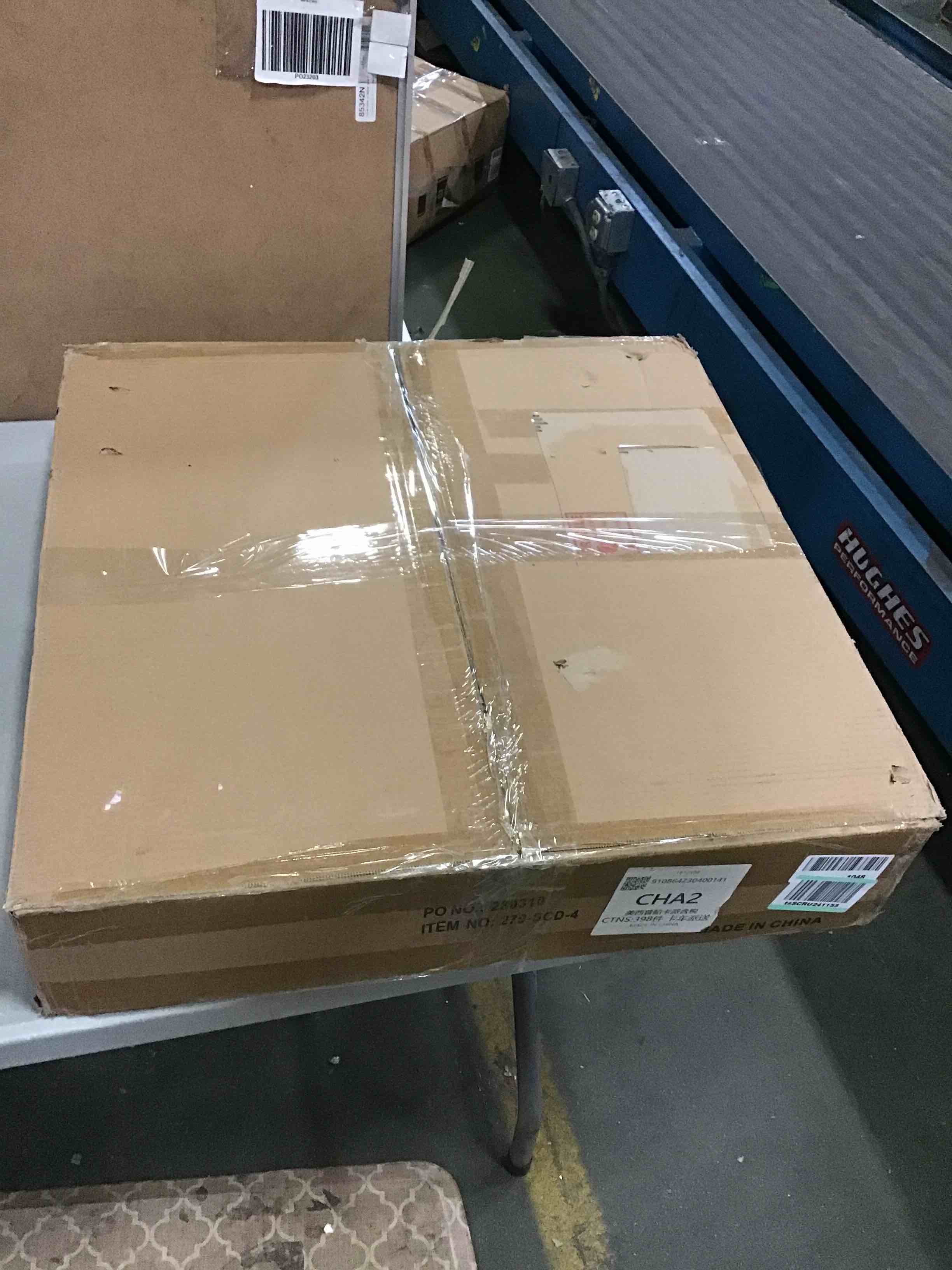 https://s3.amazonaws.com/lotting-images-prod/bidfta/YEL5371911_1695130934951.jpeg