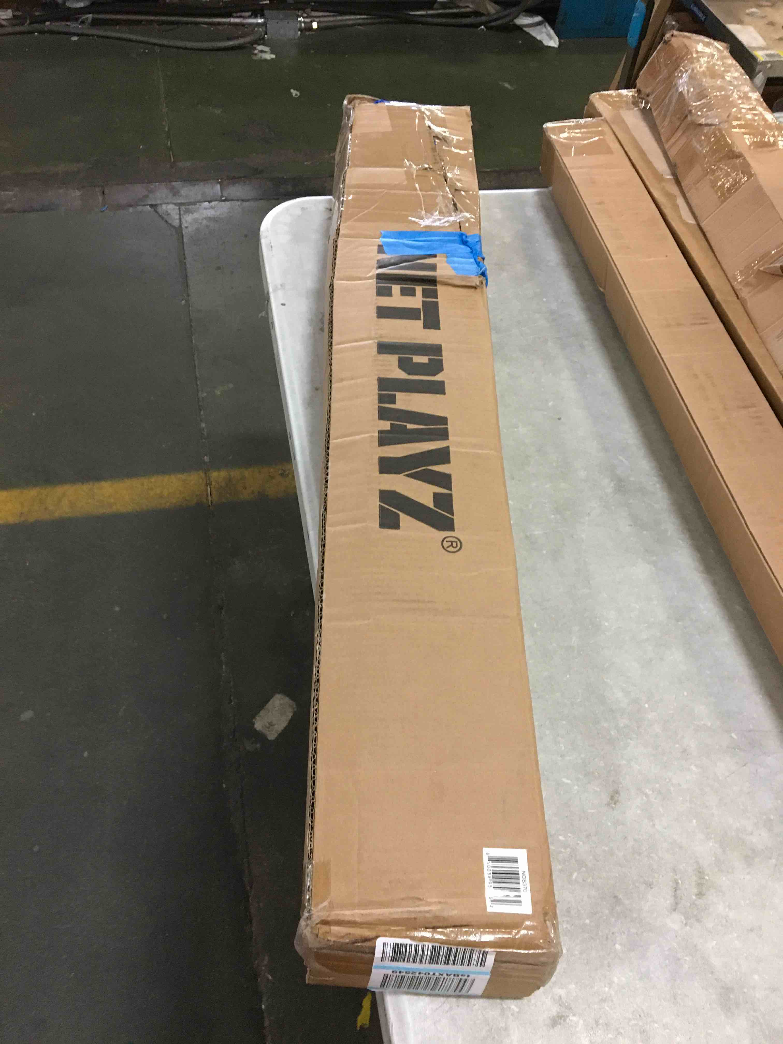 https://s3.amazonaws.com/lotting-images-prod/bidfta/YEL5371996_1692721572239.jpeg