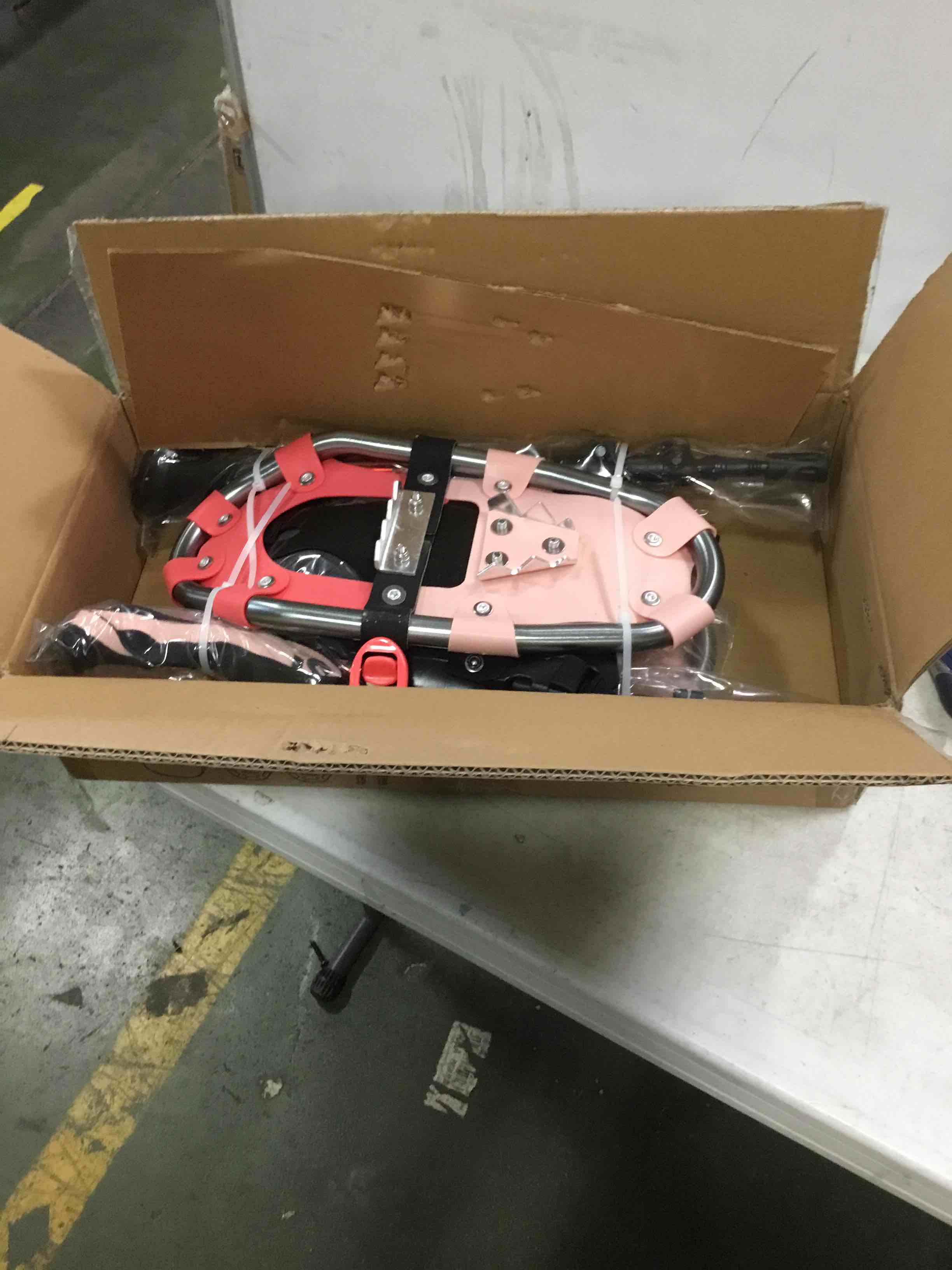 https://s3.amazonaws.com/lotting-images-prod/bidfta/YEL5372775_1693571142209.jpeg