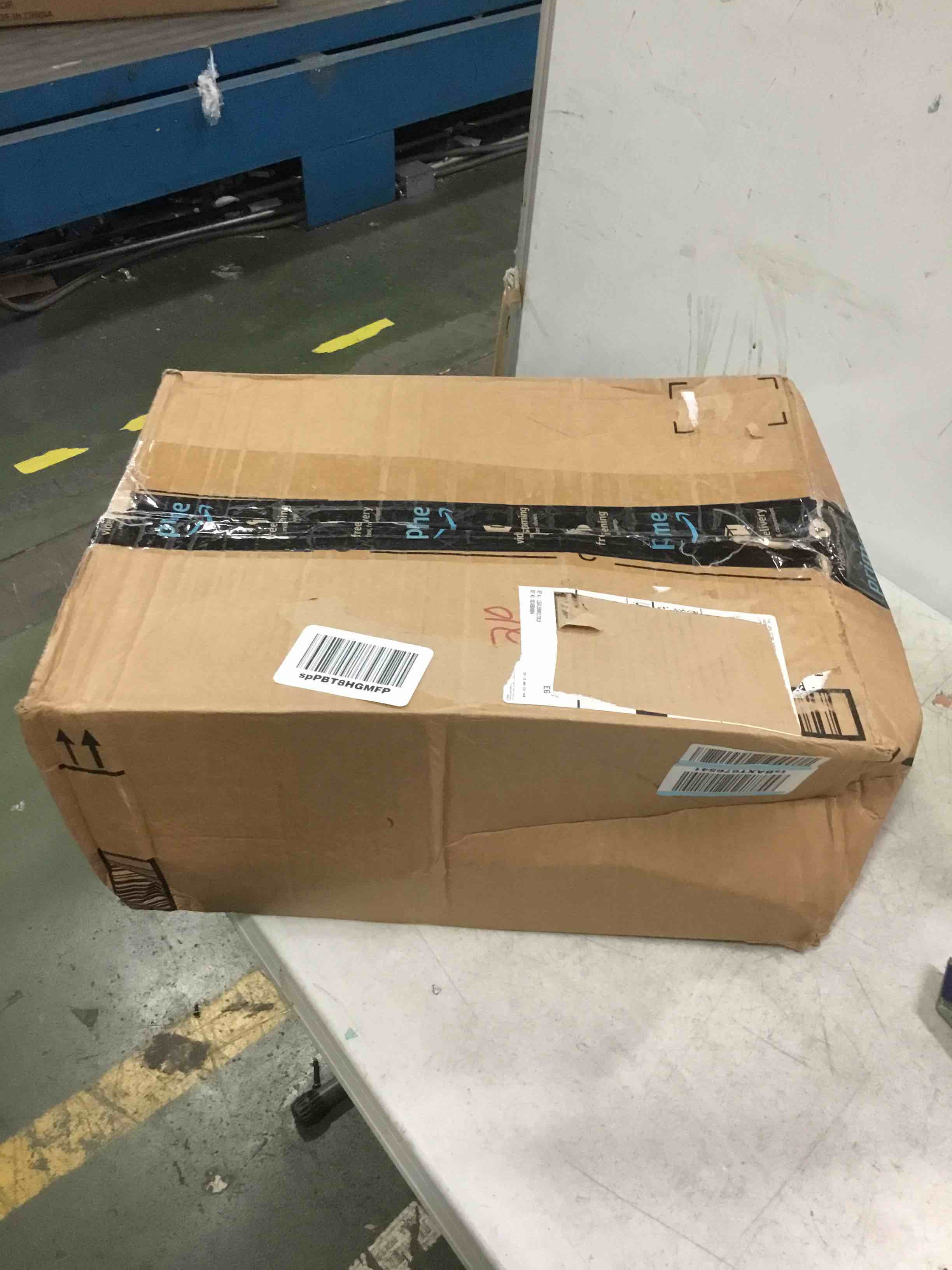 https://s3.amazonaws.com/lotting-images-prod/bidfta/YEL5372776_1693571213190.jpeg