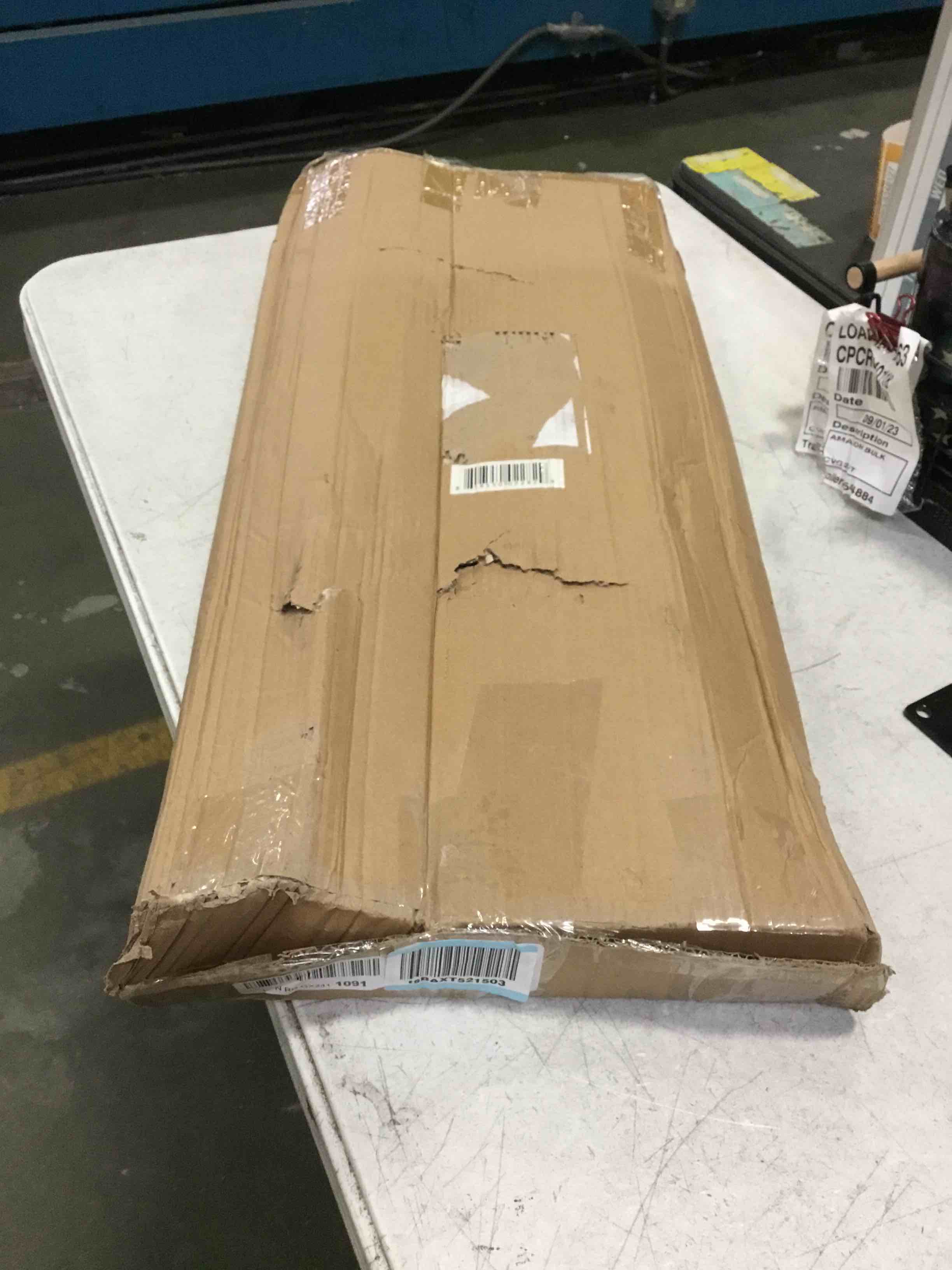 https://s3.amazonaws.com/lotting-images-prod/bidfta/YEL5373296_1694101968542.jpeg