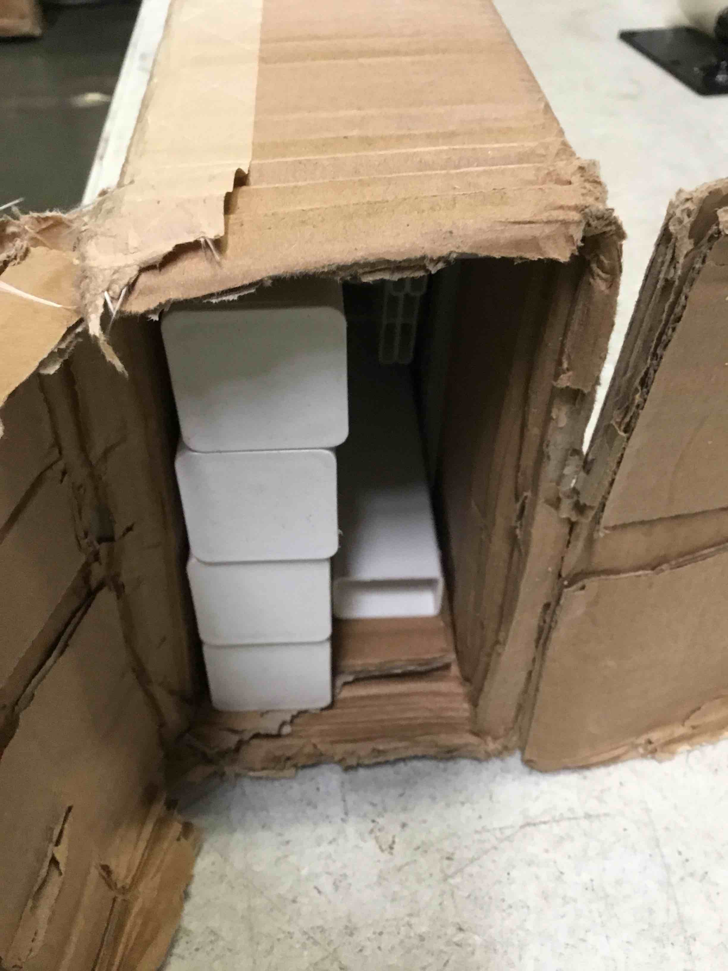 https://s3.amazonaws.com/lotting-images-prod/bidfta/YEL5373314_1694106796067.jpeg