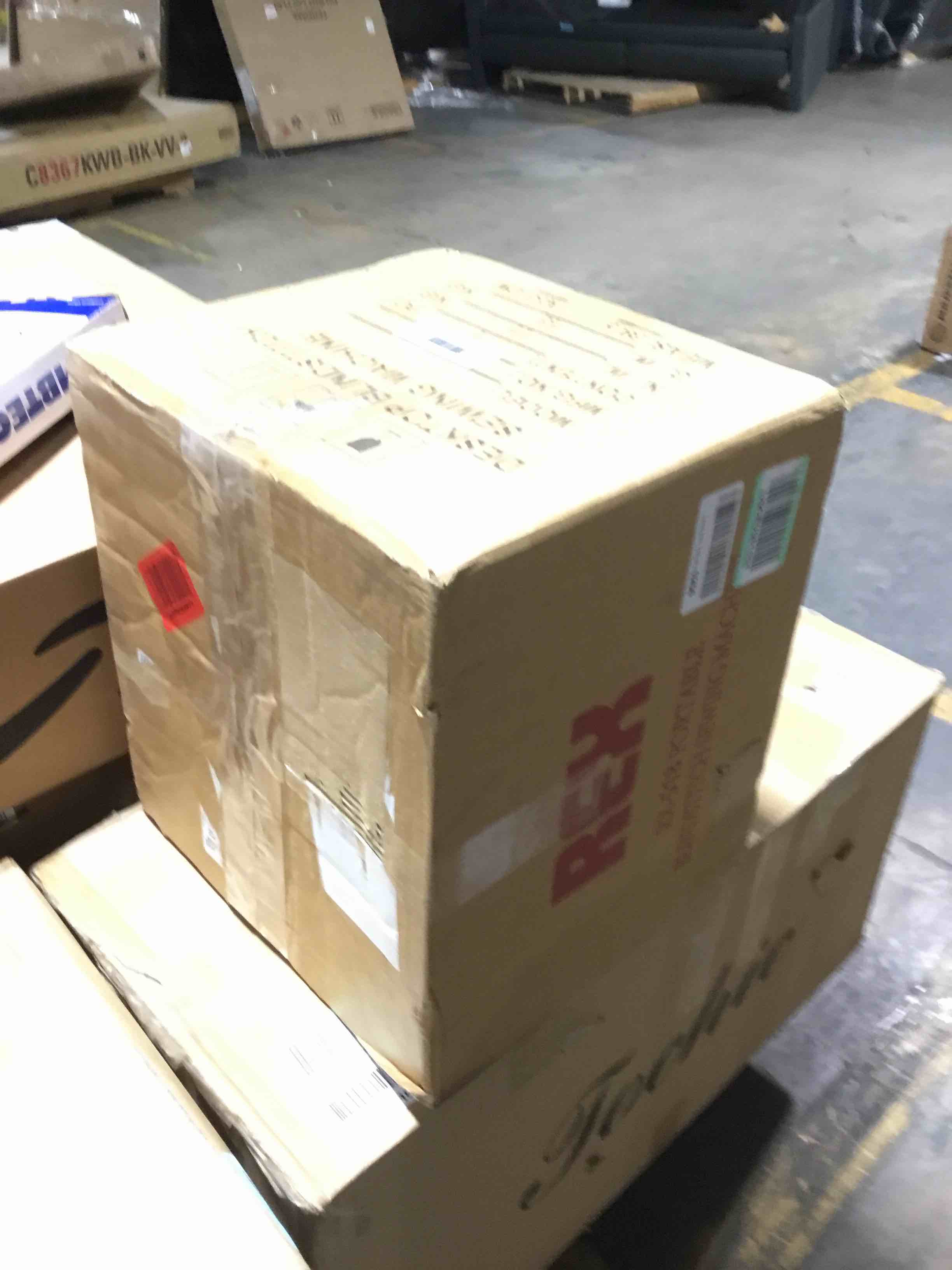 https://s3.amazonaws.com/lotting-images-prod/bidfta/YEL5376948_1702071055594.jpeg
