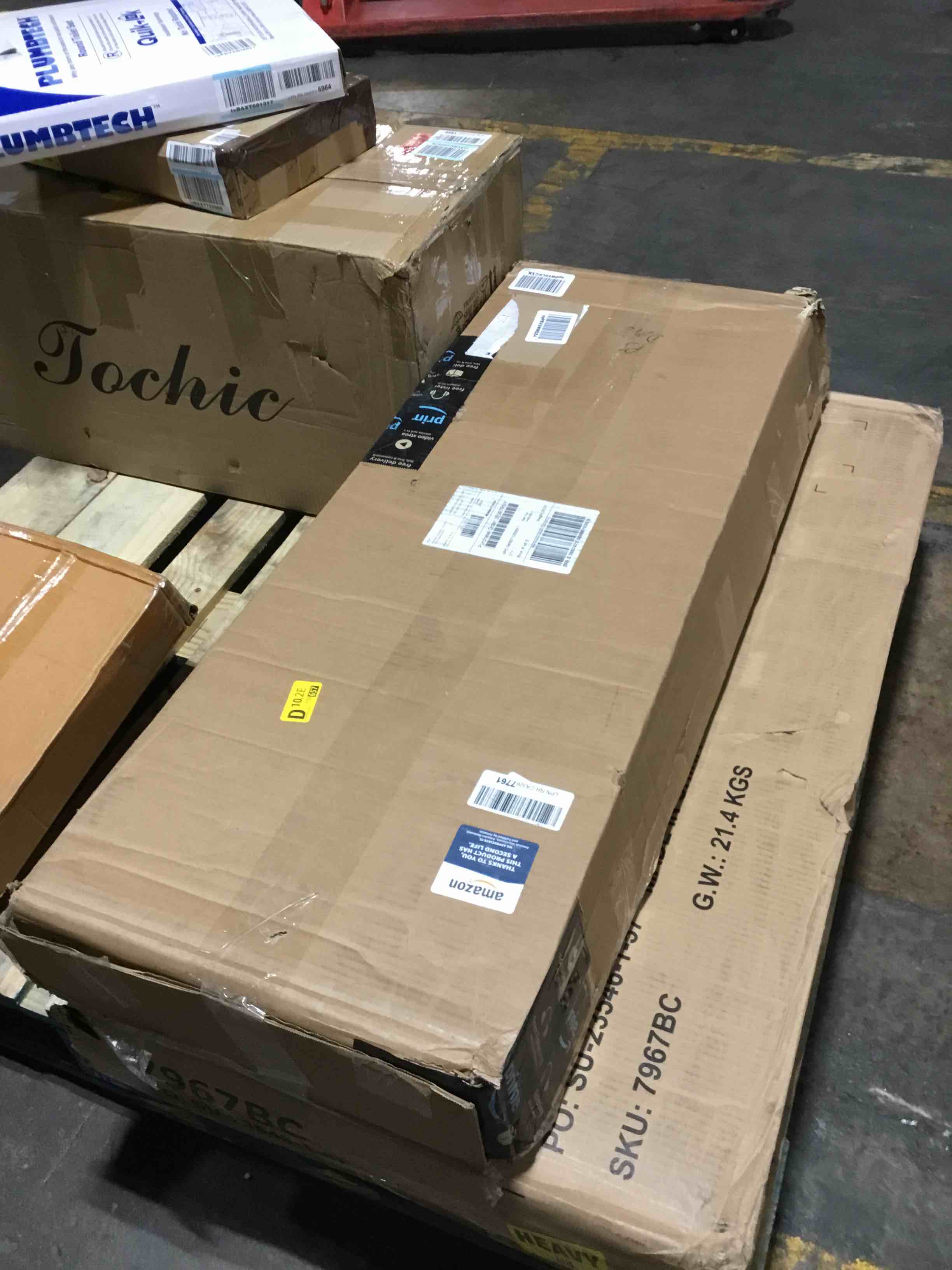 https://s3.amazonaws.com/lotting-images-prod/bidfta/YEL5376961_1702071638965.jpeg