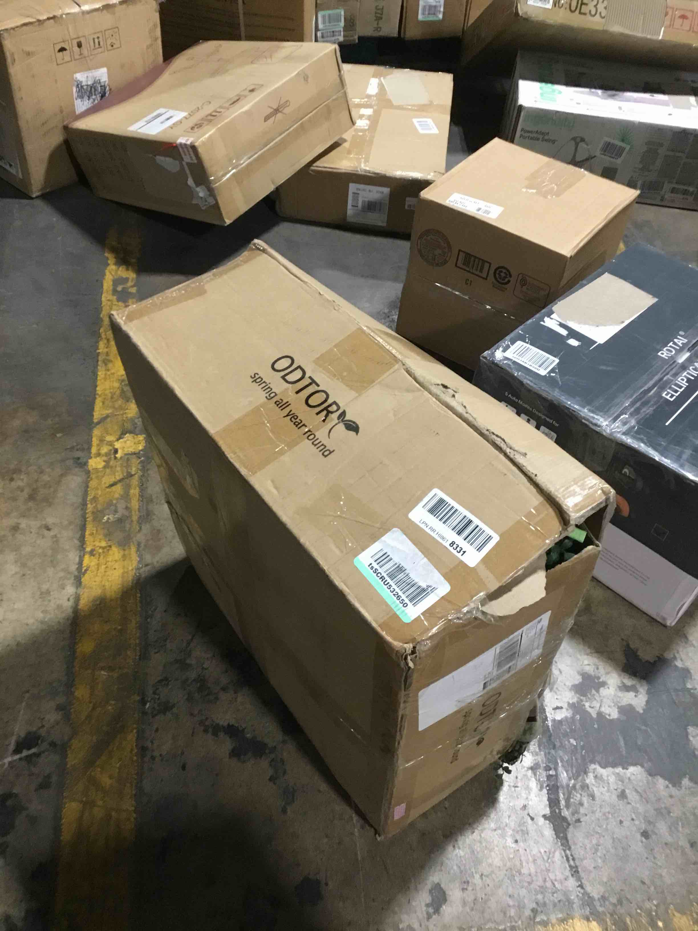 https://s3.amazonaws.com/lotting-images-prod/bidfta/YEL5376992_1702073995243.jpeg