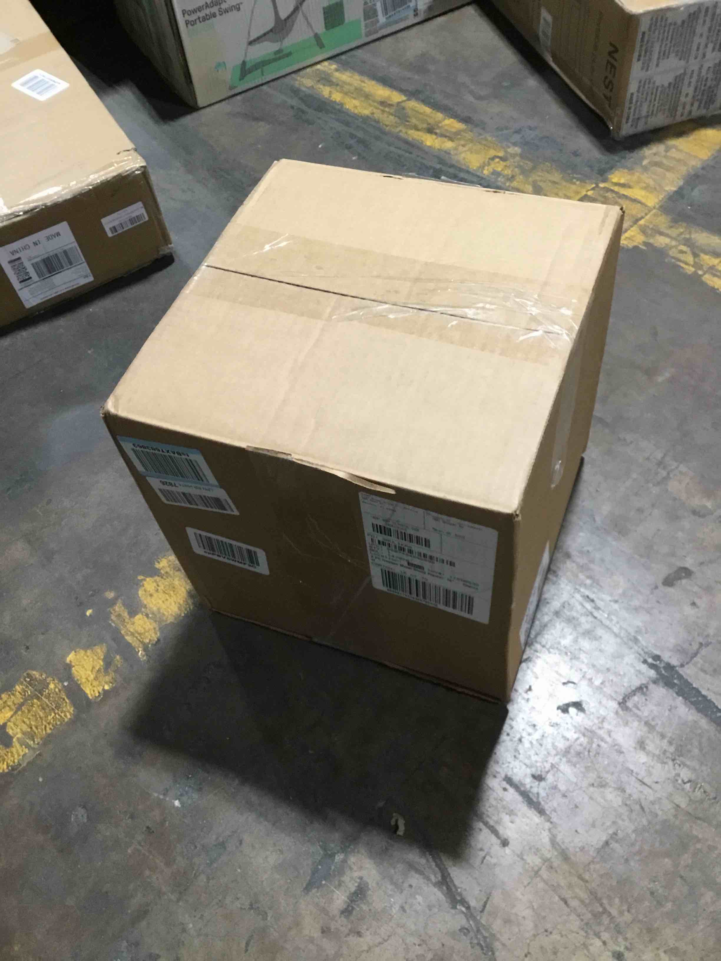 https://s3.amazonaws.com/lotting-images-prod/bidfta/YEL5376993_1702074024260.jpeg