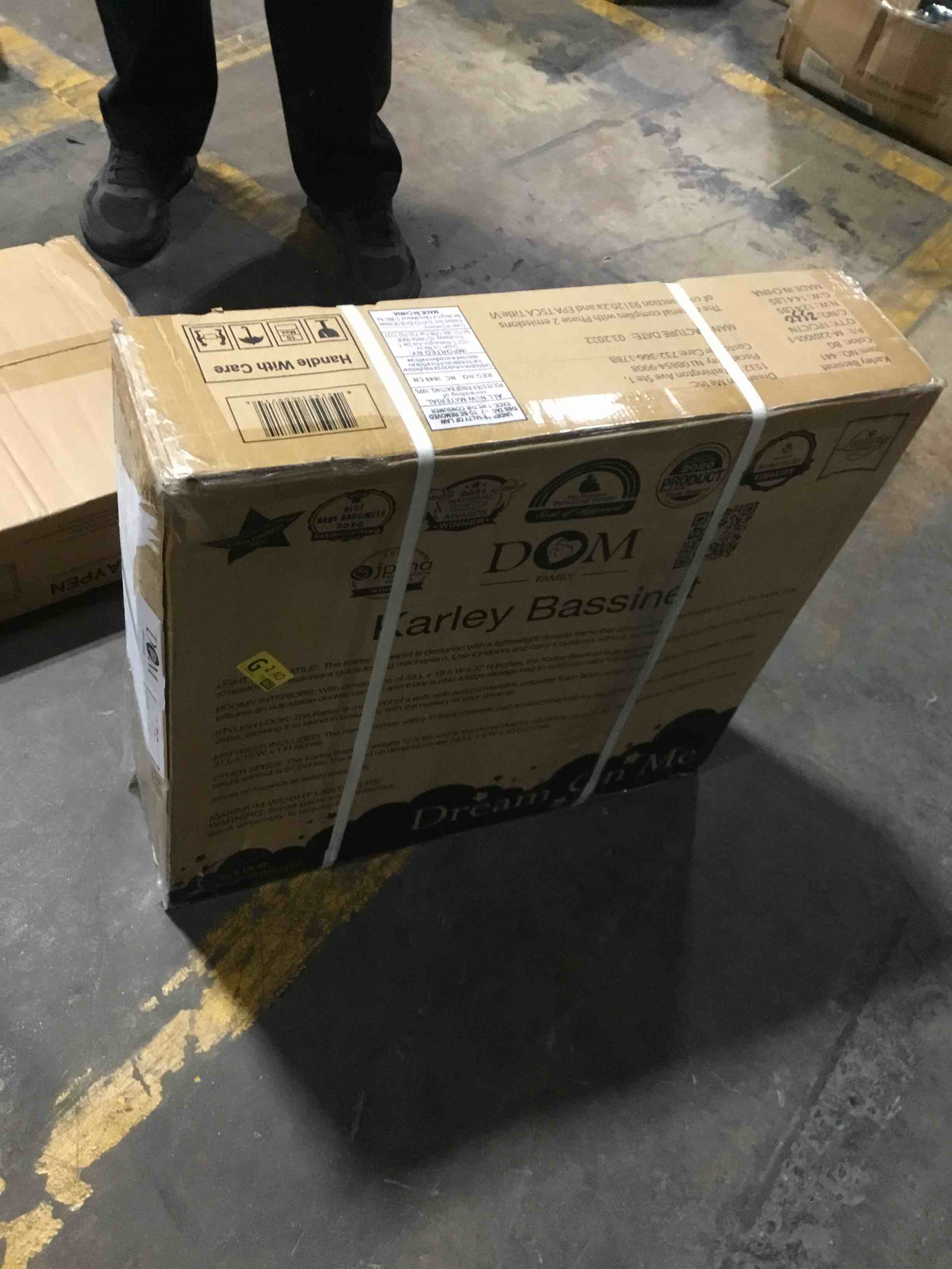 https://s3.amazonaws.com/lotting-images-prod/bidfta/YEL5376996_1702074120947.jpeg