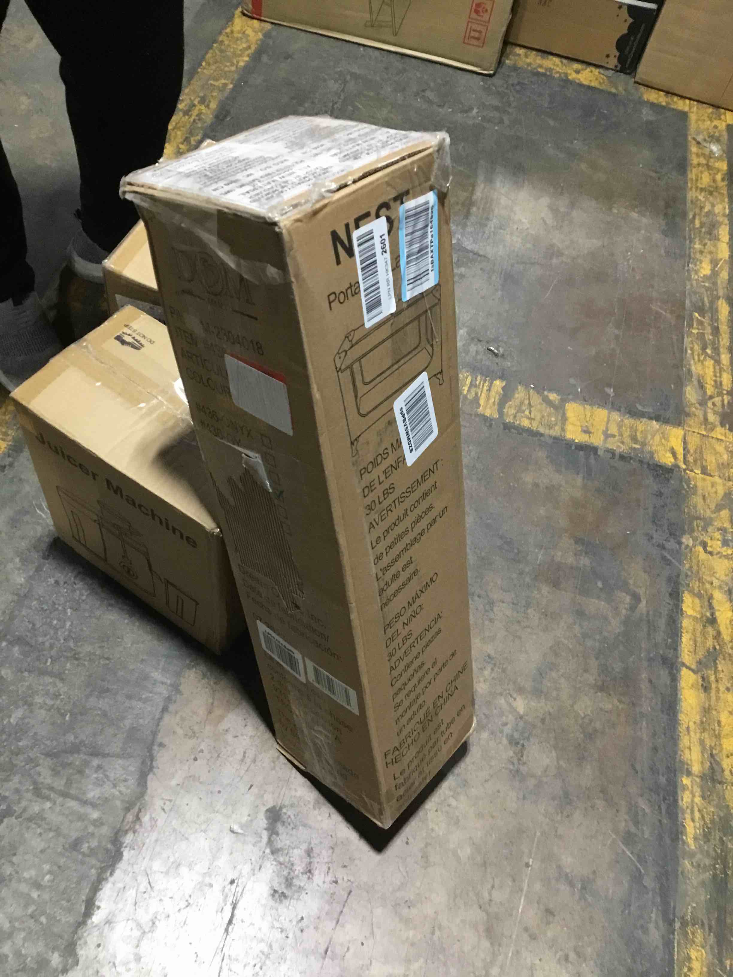 https://s3.amazonaws.com/lotting-images-prod/bidfta/YEL5377000_1702074282438.jpeg