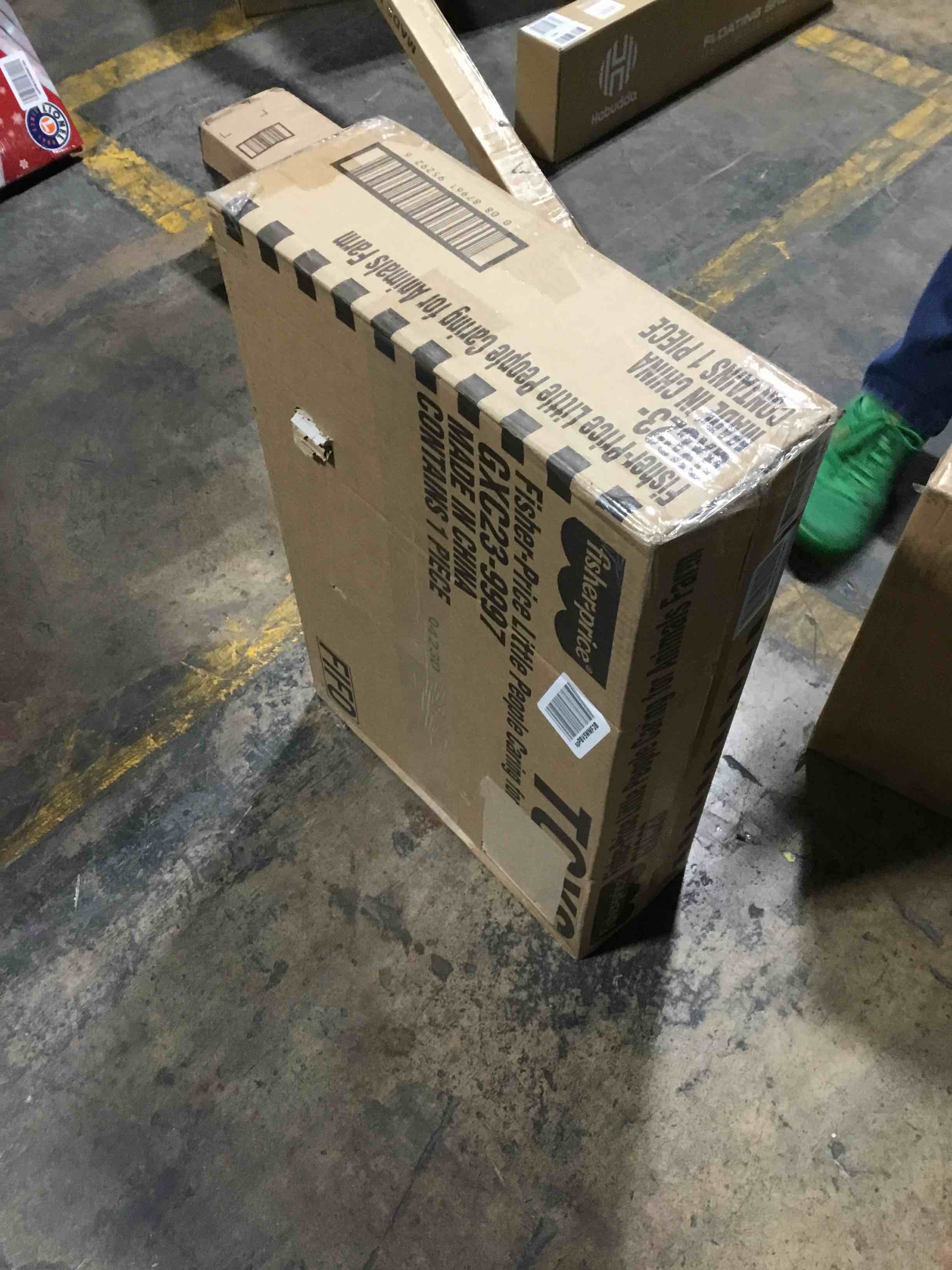 https://s3.amazonaws.com/lotting-images-prod/bidfta/YEL5377017_1702123868602.jpeg