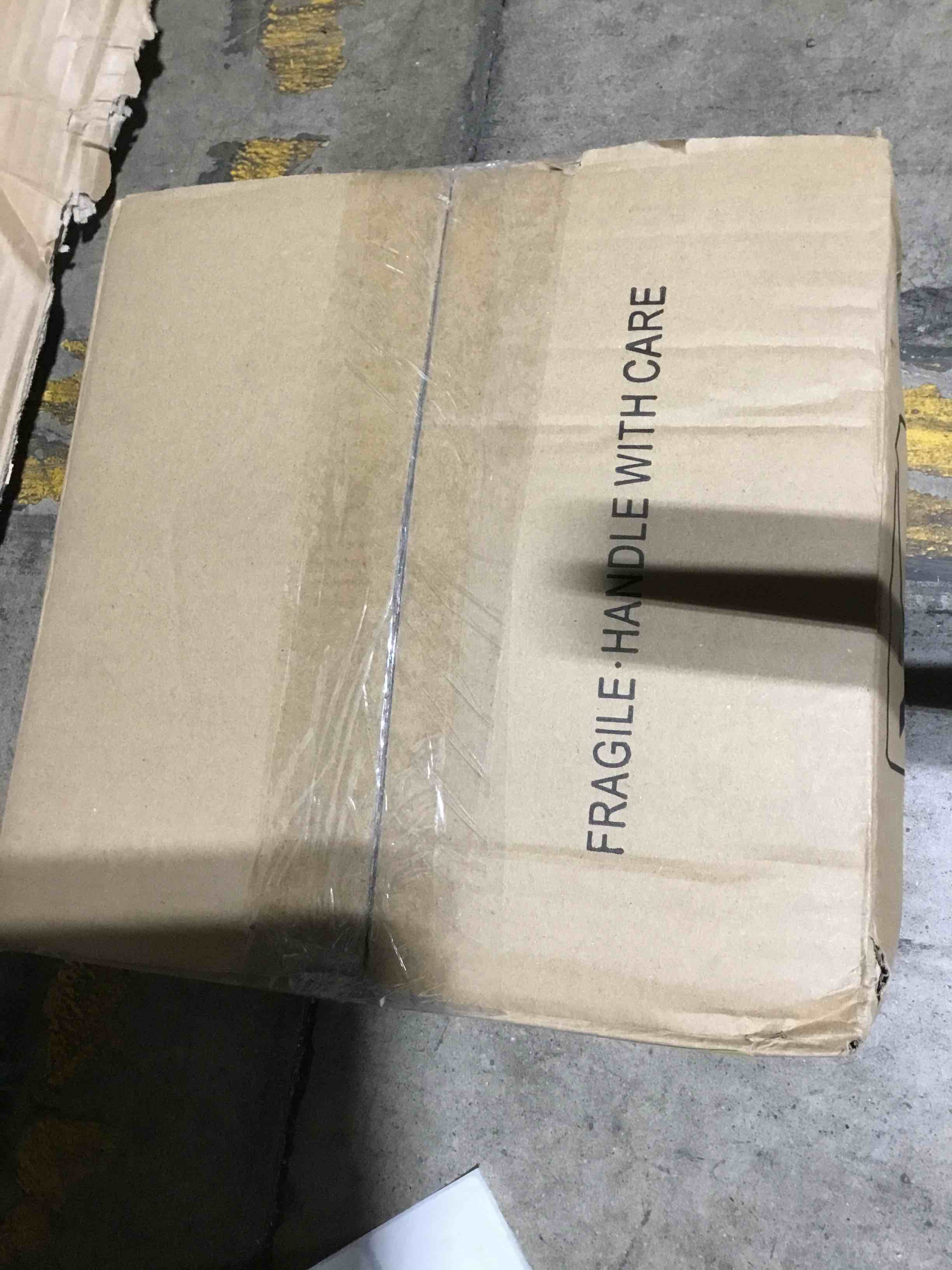 https://s3.amazonaws.com/lotting-images-prod/bidfta/YEL5379013_1701100063821.jpeg