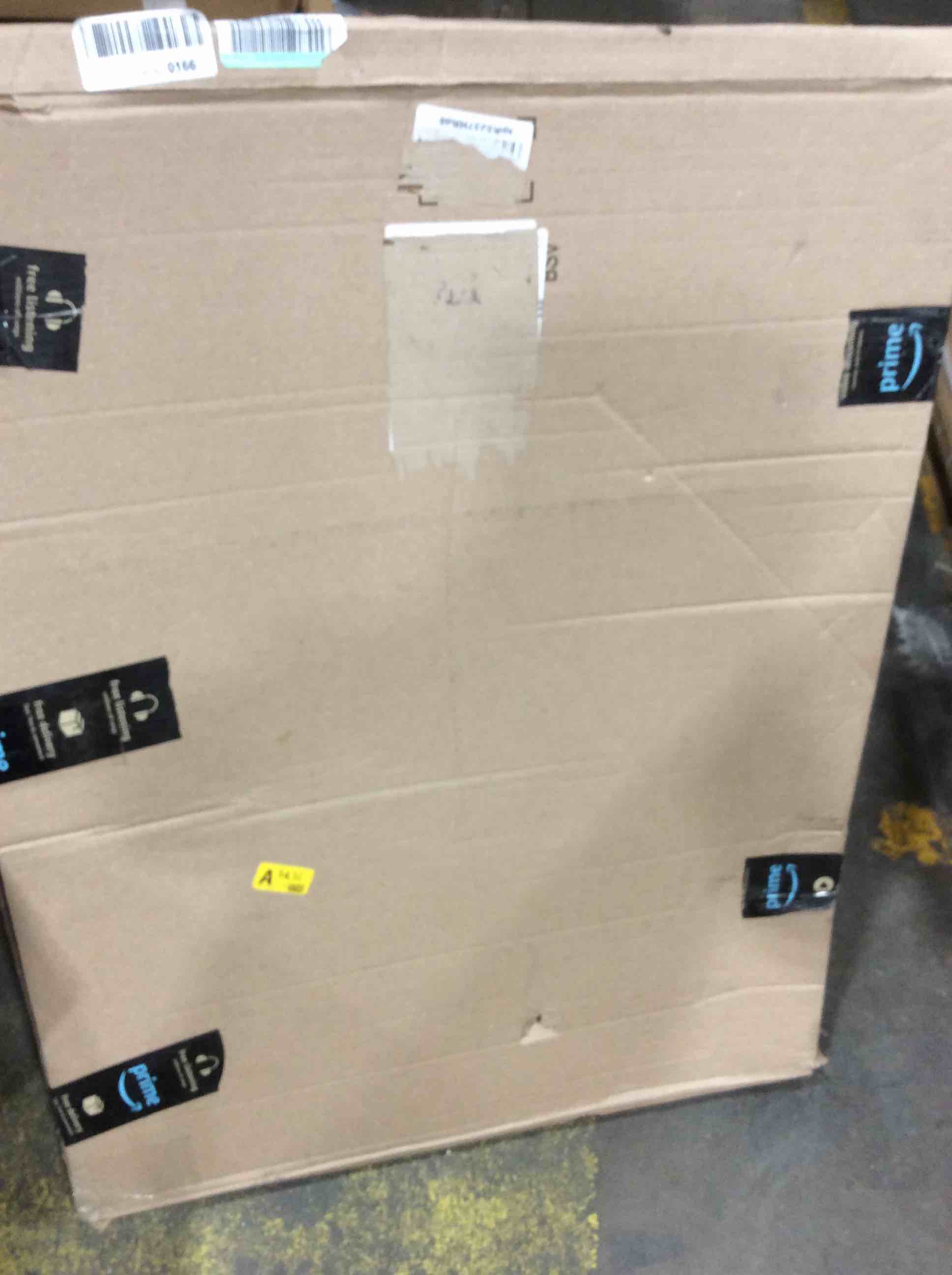 https://s3.amazonaws.com/lotting-images-prod/bidfta/YEL5379413_1705416867419.jpeg