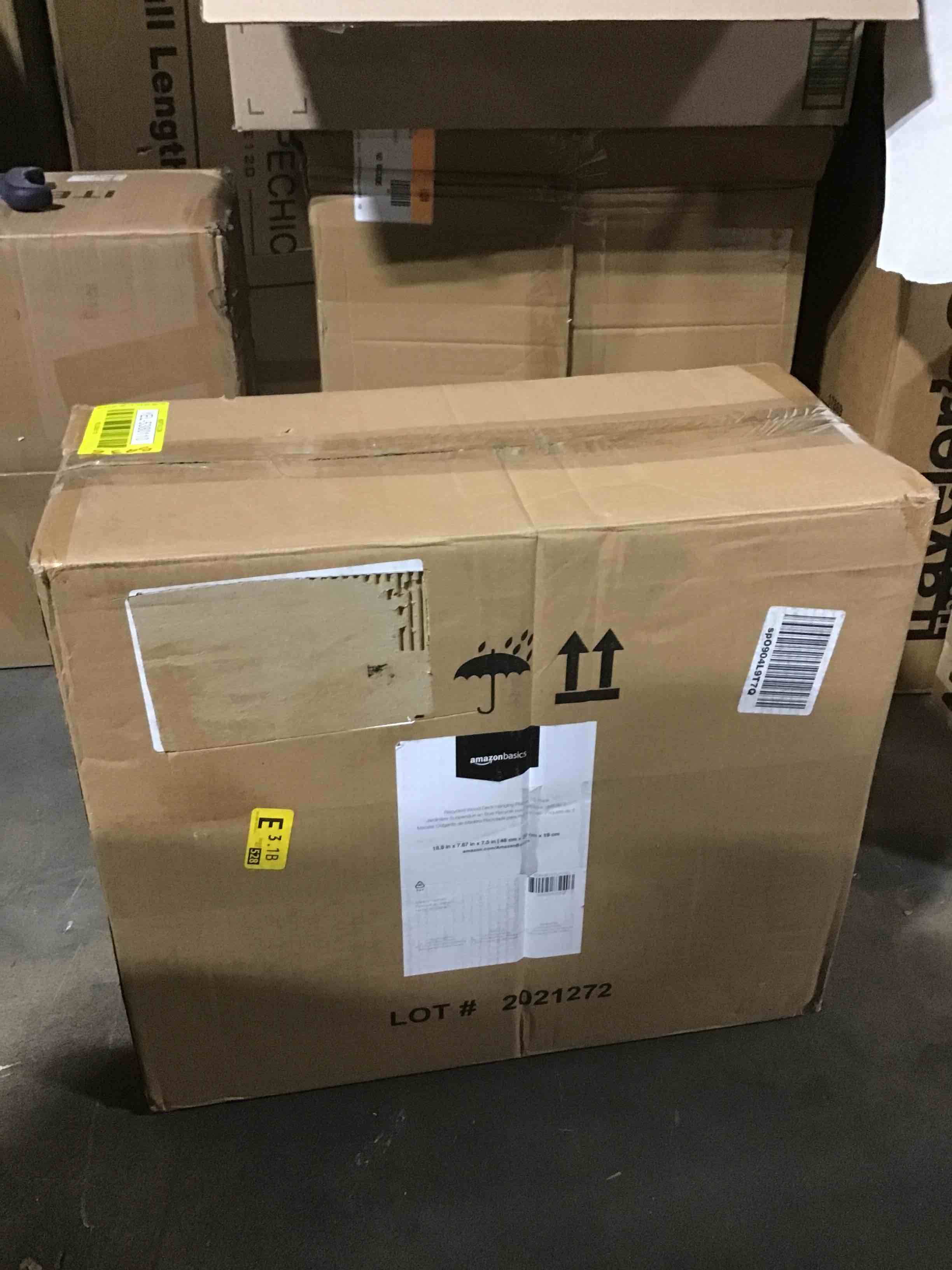 https://s3.amazonaws.com/lotting-images-prod/bidfta/YEL5380110_1700600480410.jpeg