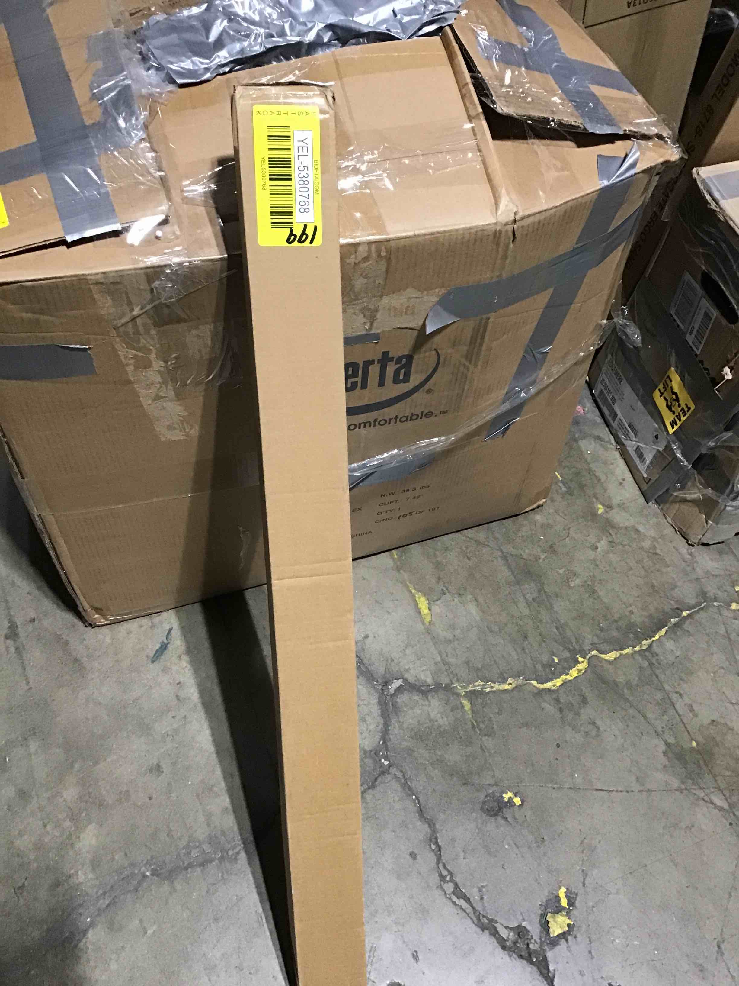 https://s3.amazonaws.com/lotting-images-prod/bidfta/YEL5380768_1704811952838.jpeg