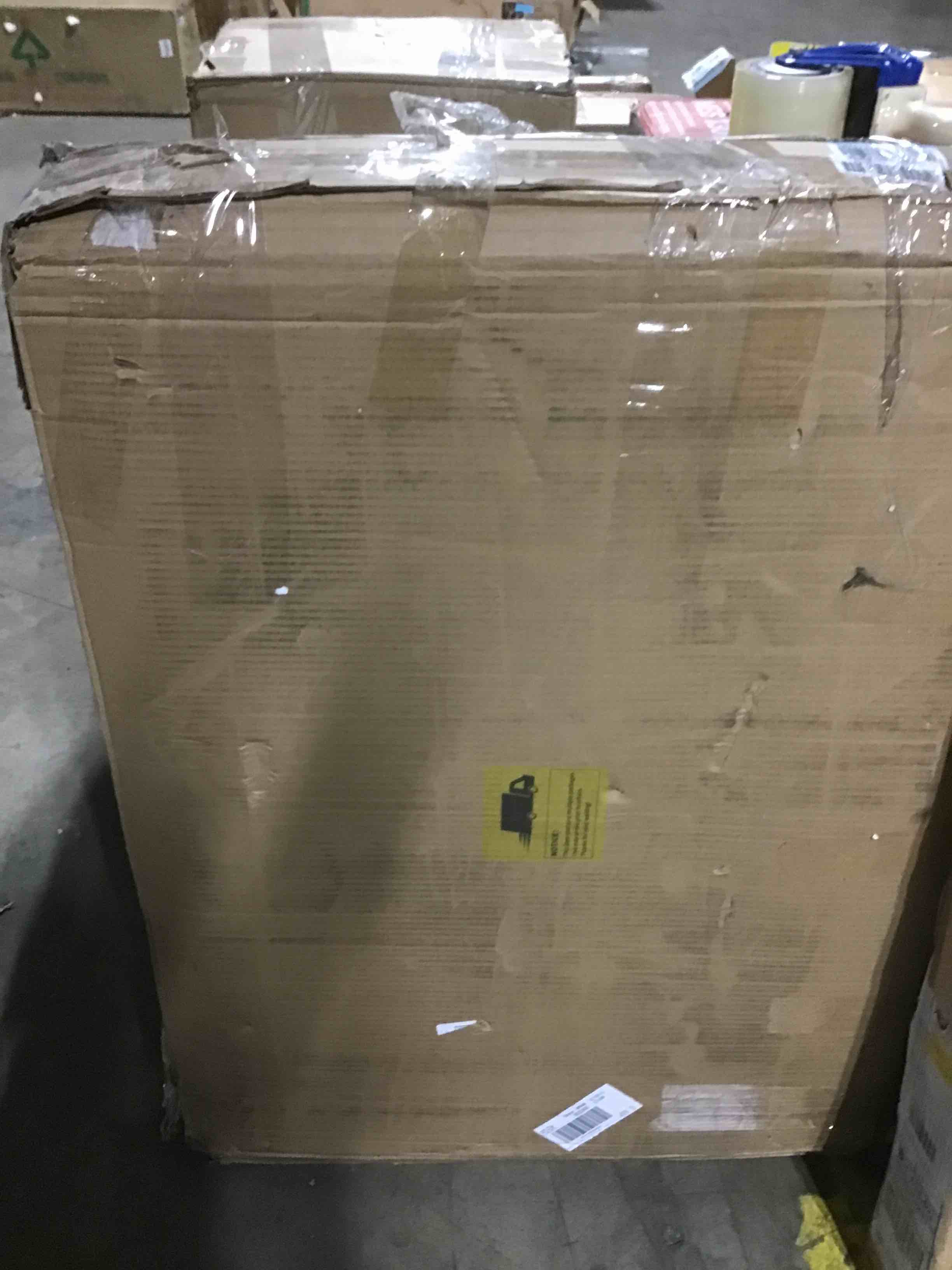 https://s3.amazonaws.com/lotting-images-prod/bidfta/YEL5380821_1704814697160.jpeg