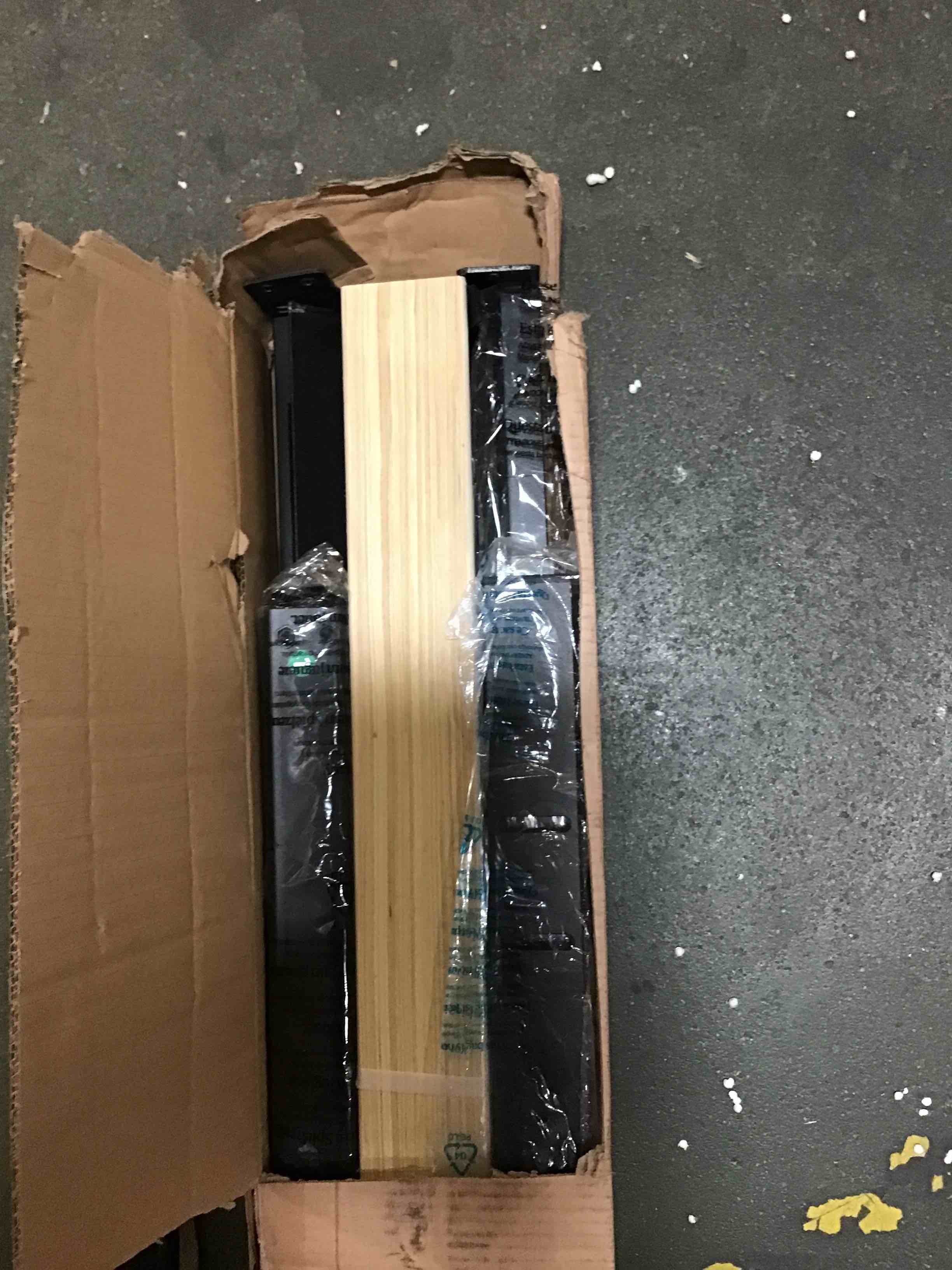 https://s3.amazonaws.com/lotting-images-prod/bidfta/YEL5384180_1694781781954.jpeg
