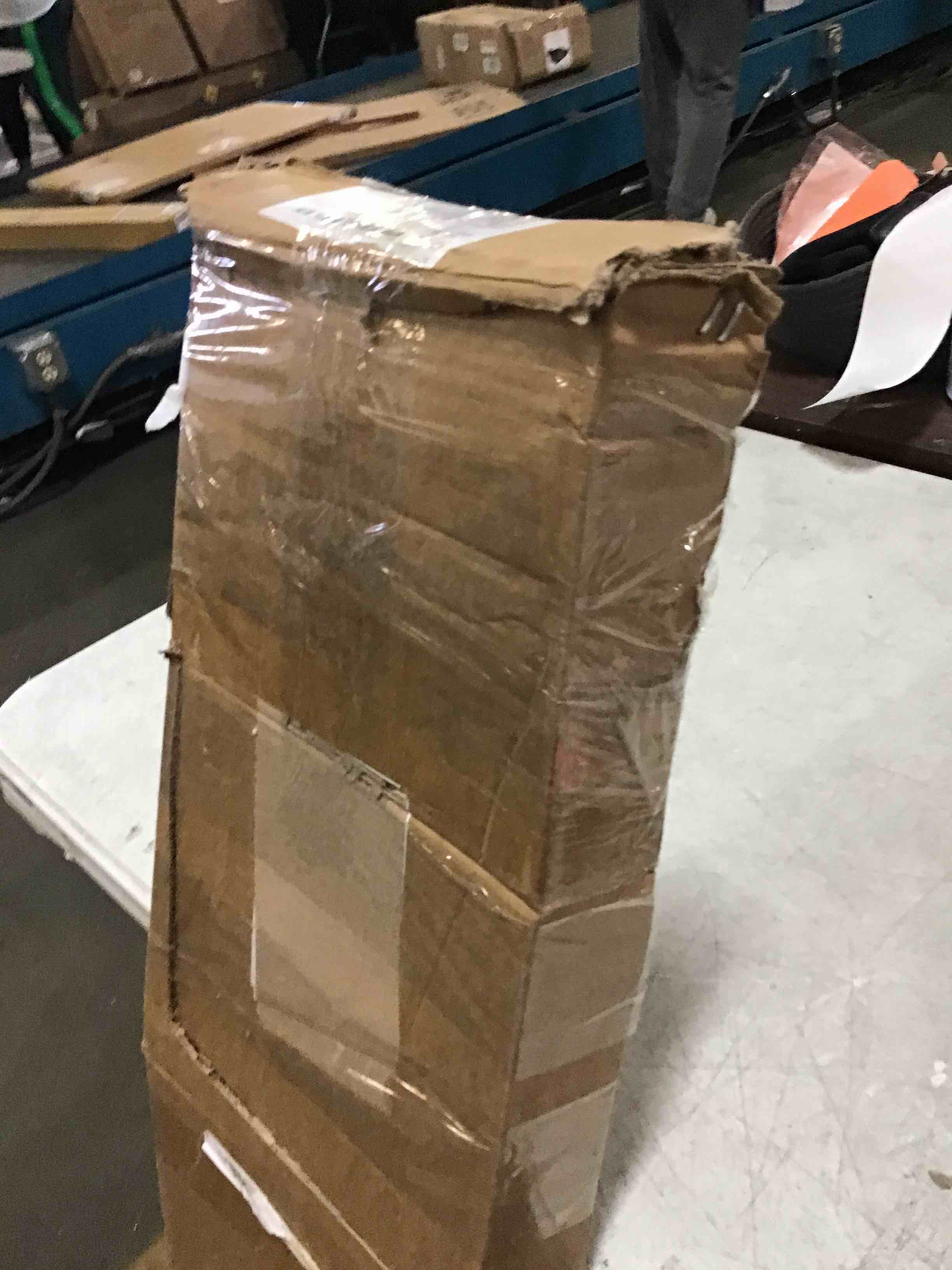 https://s3.amazonaws.com/lotting-images-prod/bidfta/YEL5384228_1694790899796.jpeg