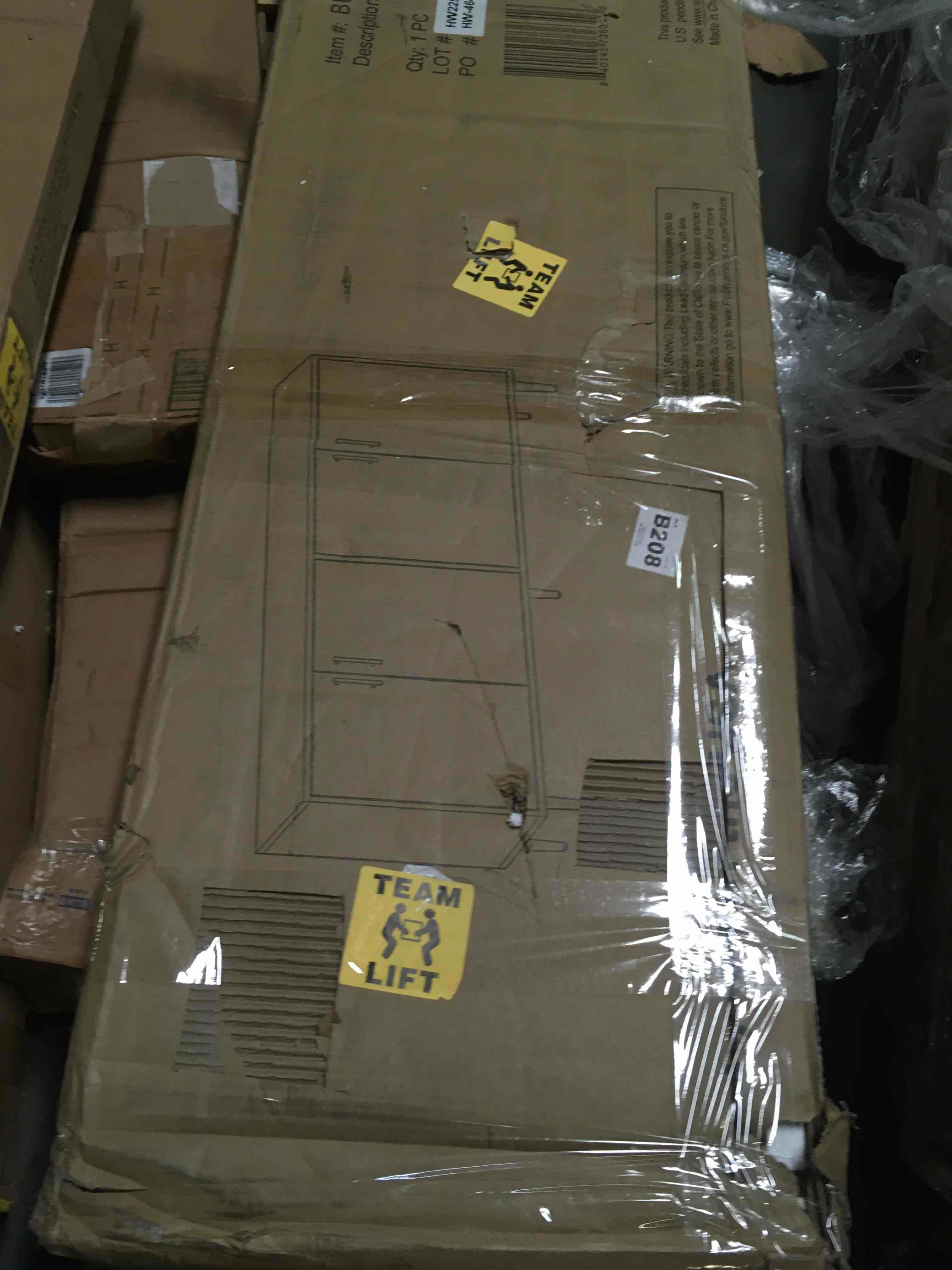 https://s3.amazonaws.com/lotting-images-prod/bidfta/YEL5384703_1695148709532.jpeg