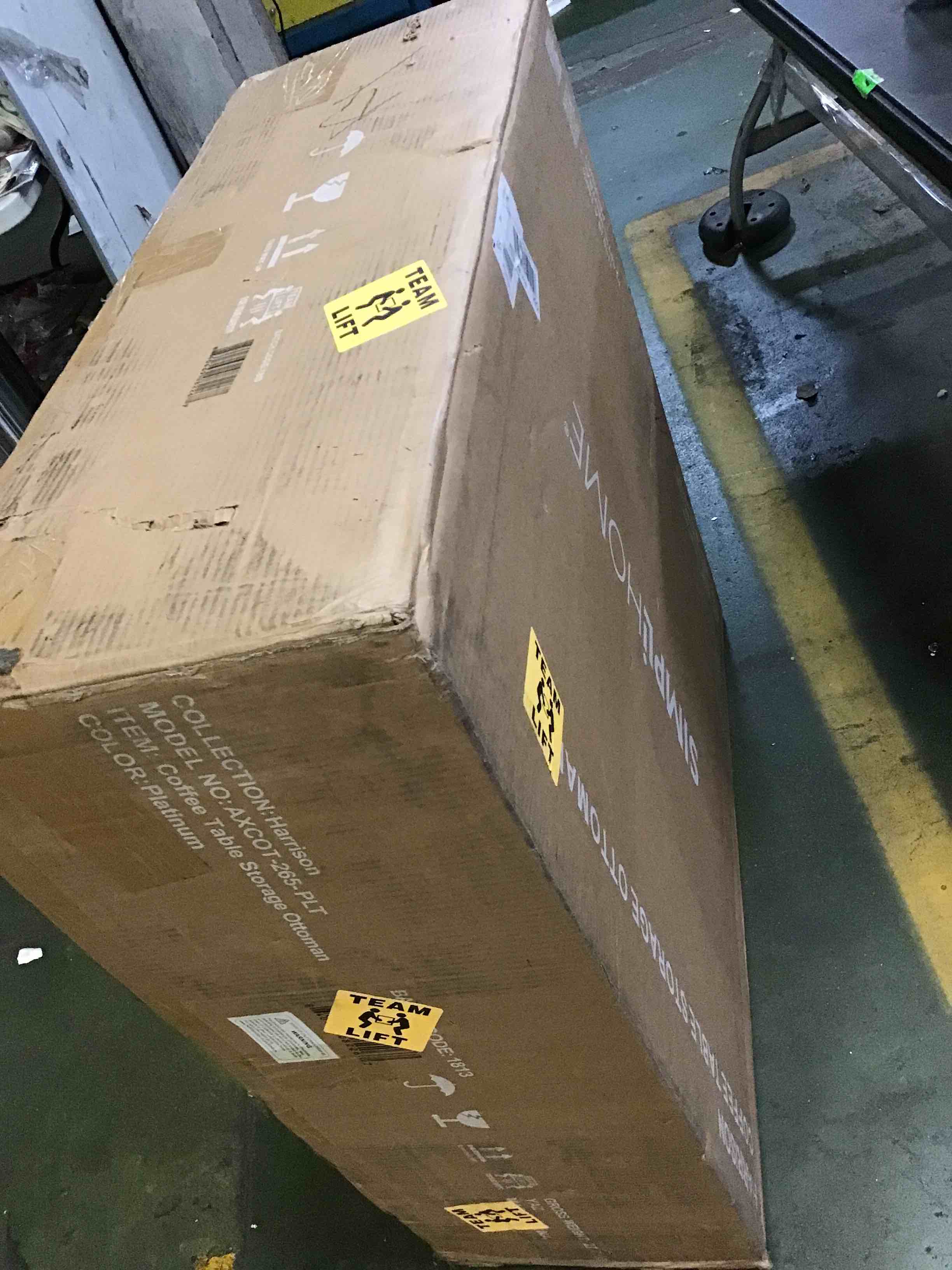 https://s3.amazonaws.com/lotting-images-prod/bidfta/YEL5385001_1695397260815.jpeg
