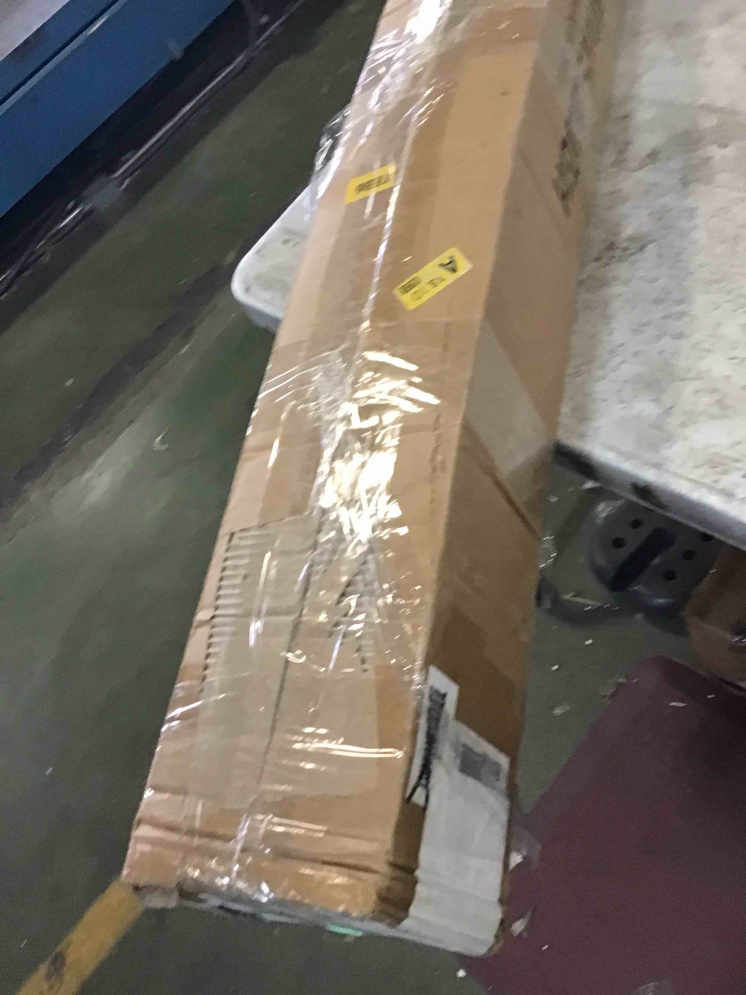https://s3.amazonaws.com/lotting-images-prod/bidfta/YEL5385379_1695746231602.jpeg