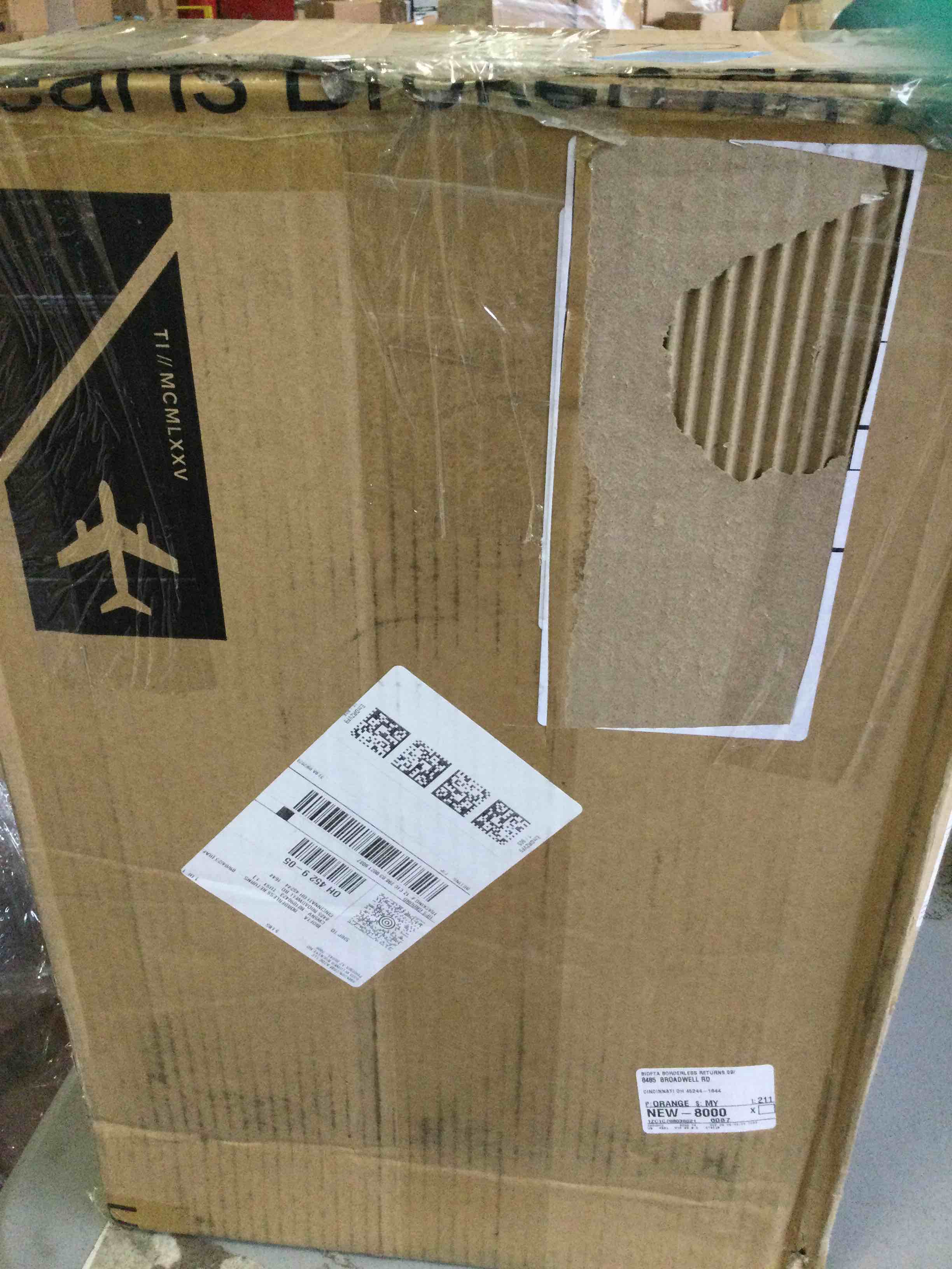 https://s3.amazonaws.com/lotting-images-prod/bidfta/YEL5387875_1695647787711.jpeg