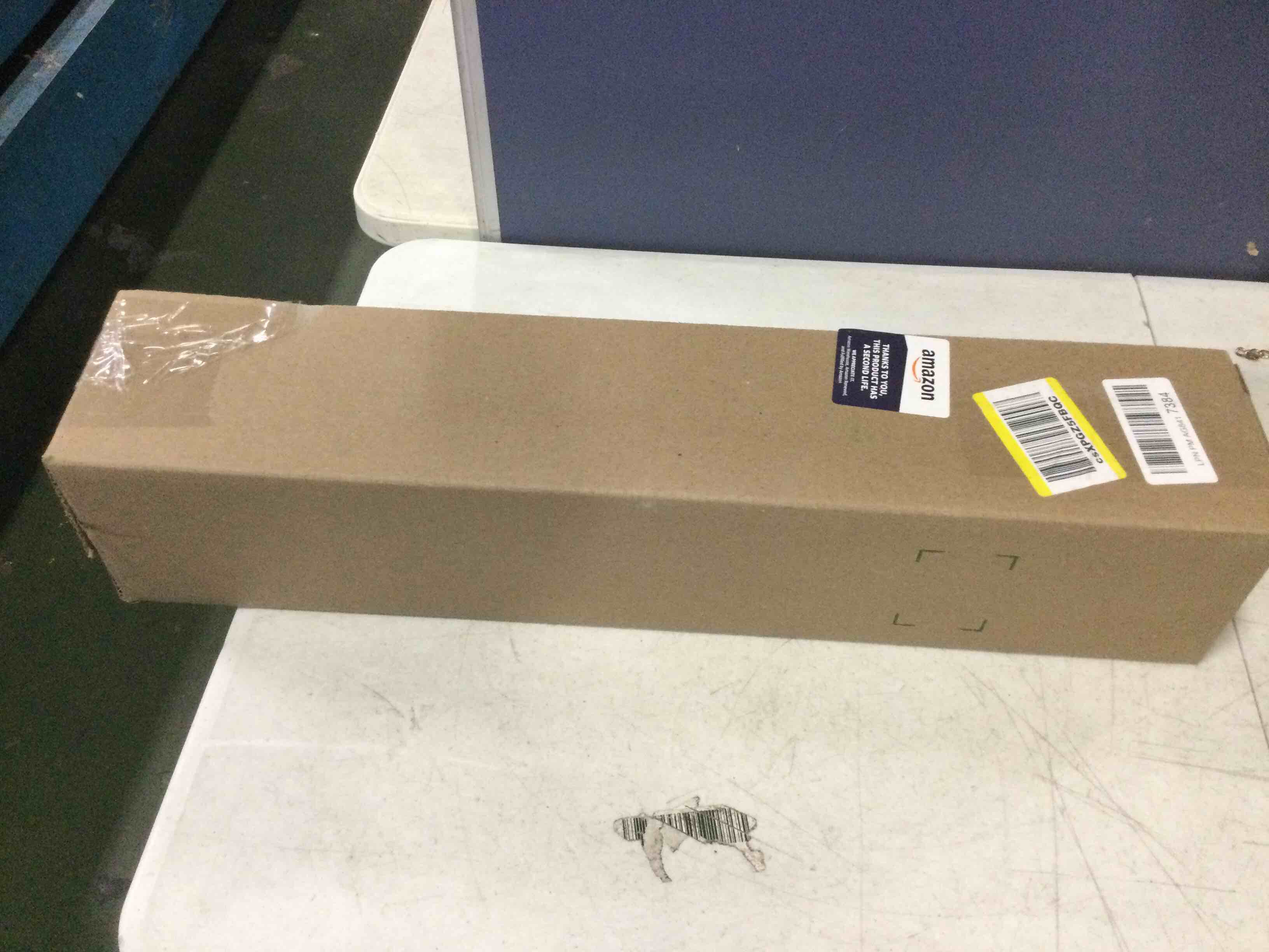 https://s3.amazonaws.com/lotting-images-prod/bidfta/YEL5390191_1694529611510.jpeg