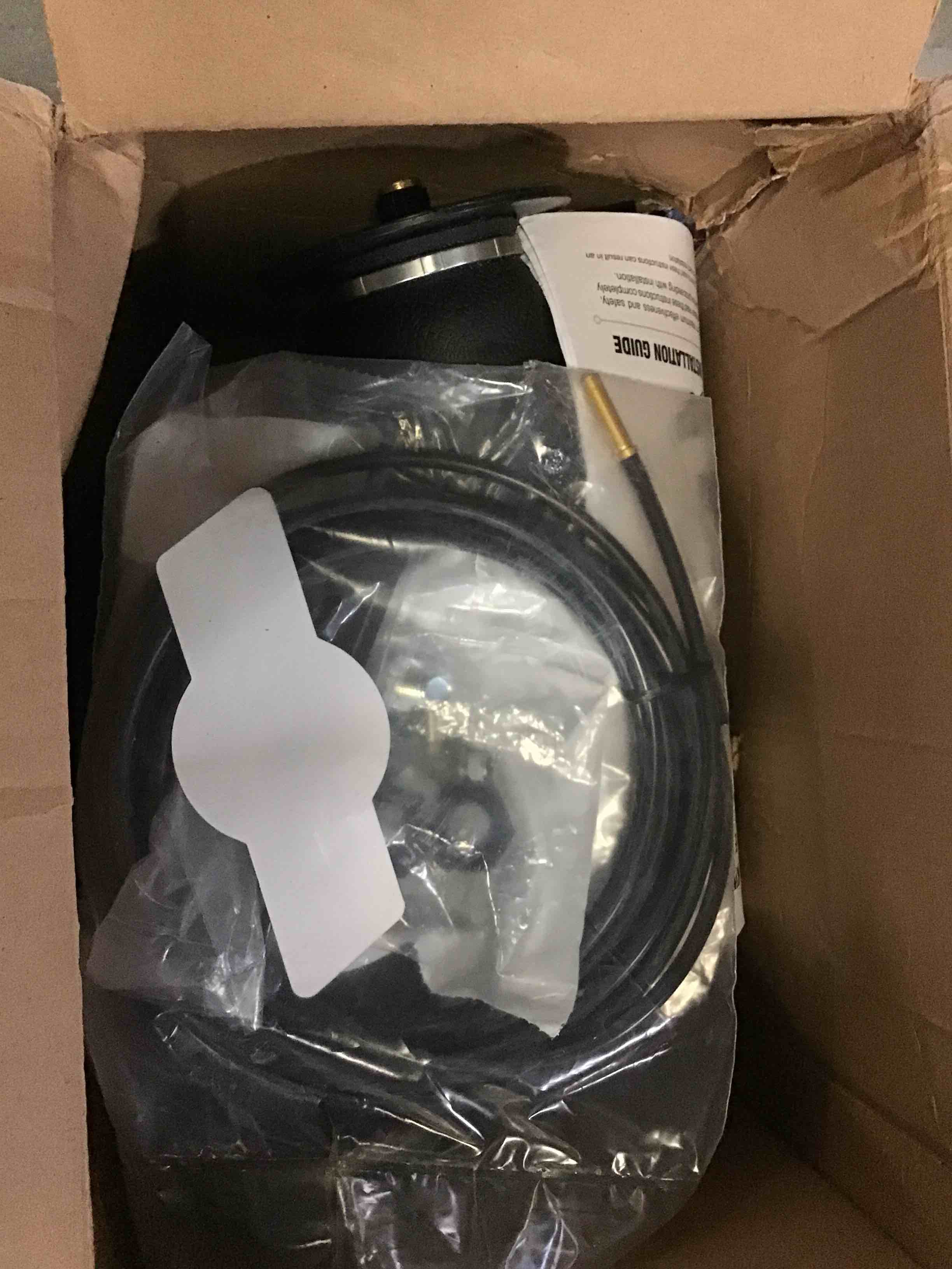 https://s3.amazonaws.com/lotting-images-prod/bidfta/YEL5390380_1694628492765.jpeg