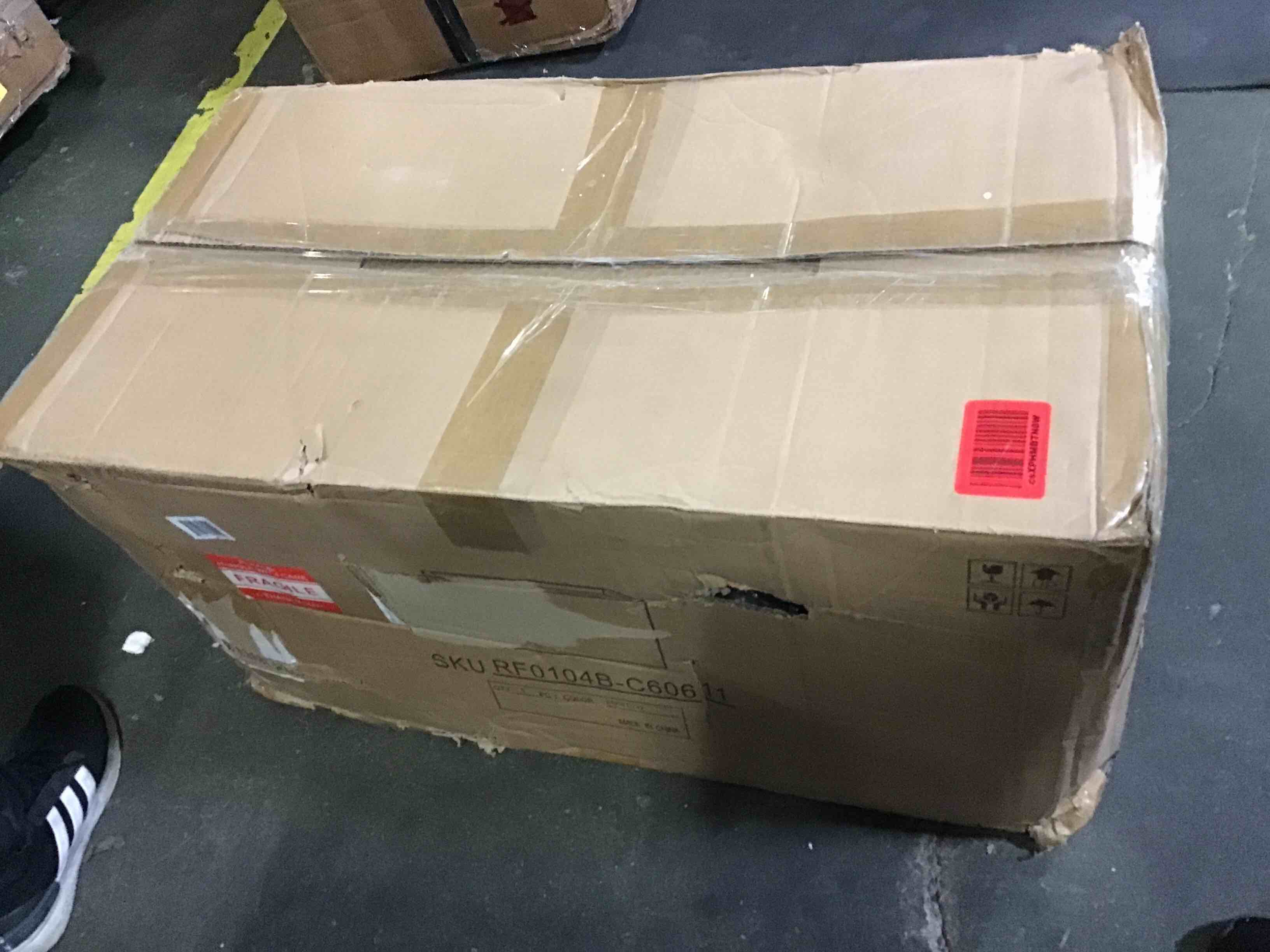 https://s3.amazonaws.com/lotting-images-prod/bidfta/YEL5390444_1694696287968.jpeg
