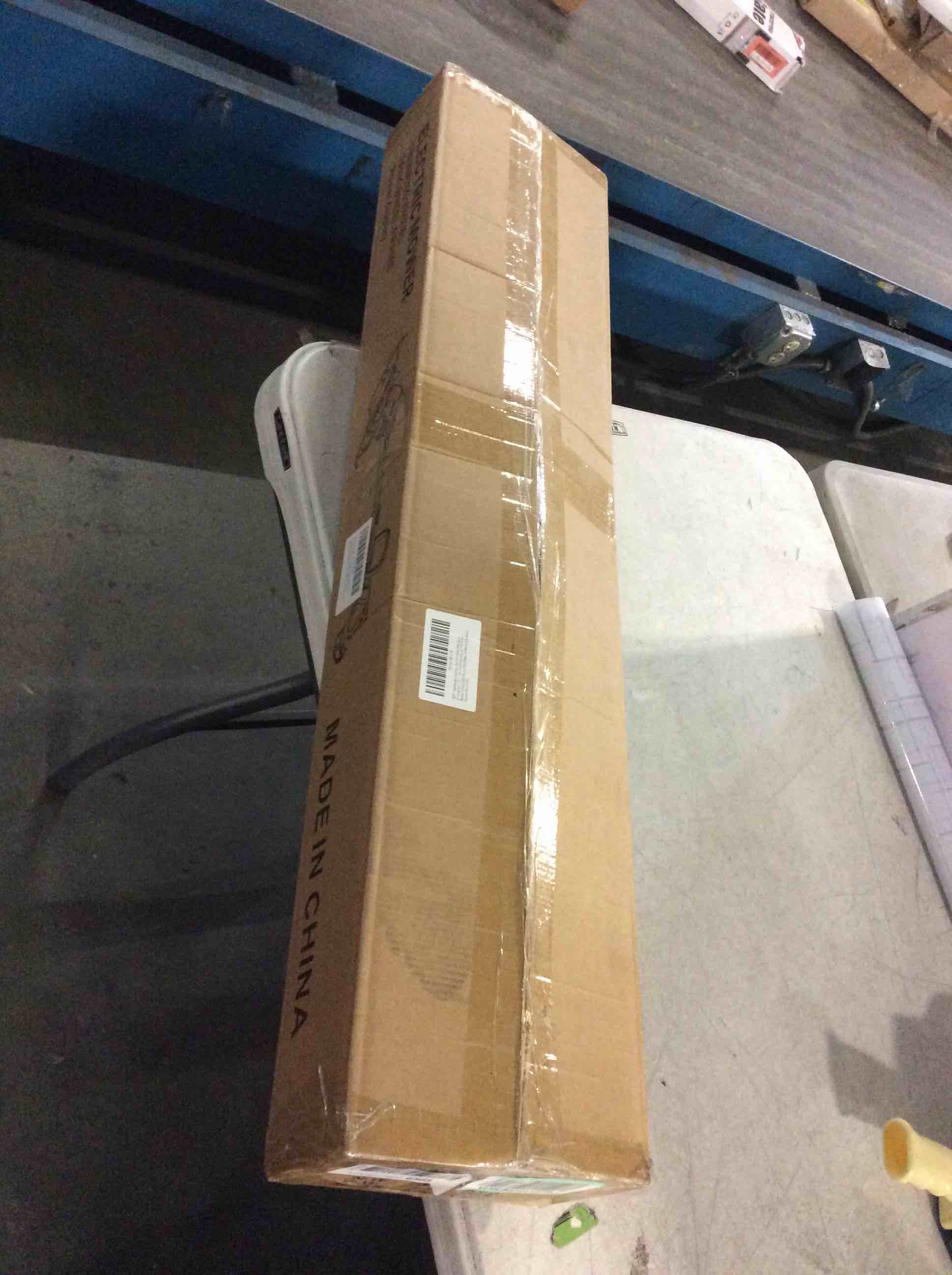 https://s3.amazonaws.com/lotting-images-prod/bidfta/YEL5390595_1695122467575.jpeg