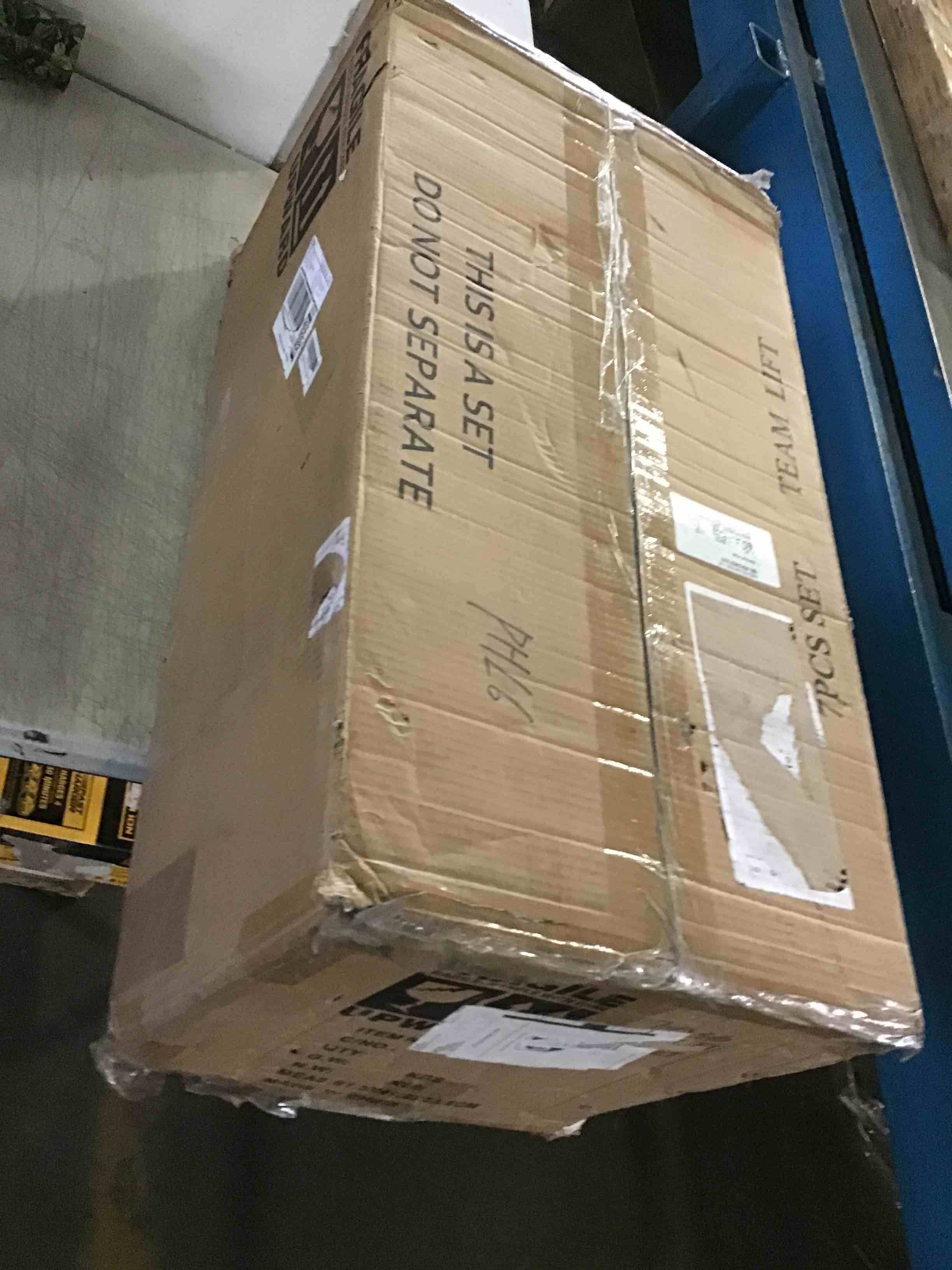 https://s3.amazonaws.com/lotting-images-prod/bidfta/YEL5390949_1695221250761.jpeg