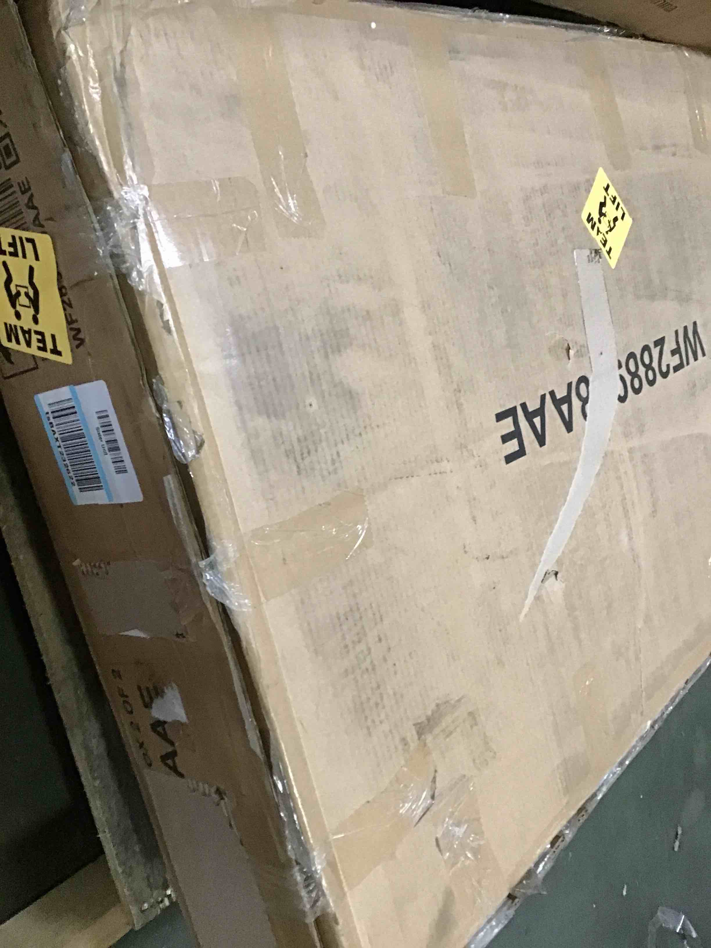 https://s3.amazonaws.com/lotting-images-prod/bidfta/YEL5394083_1694697426998.jpeg