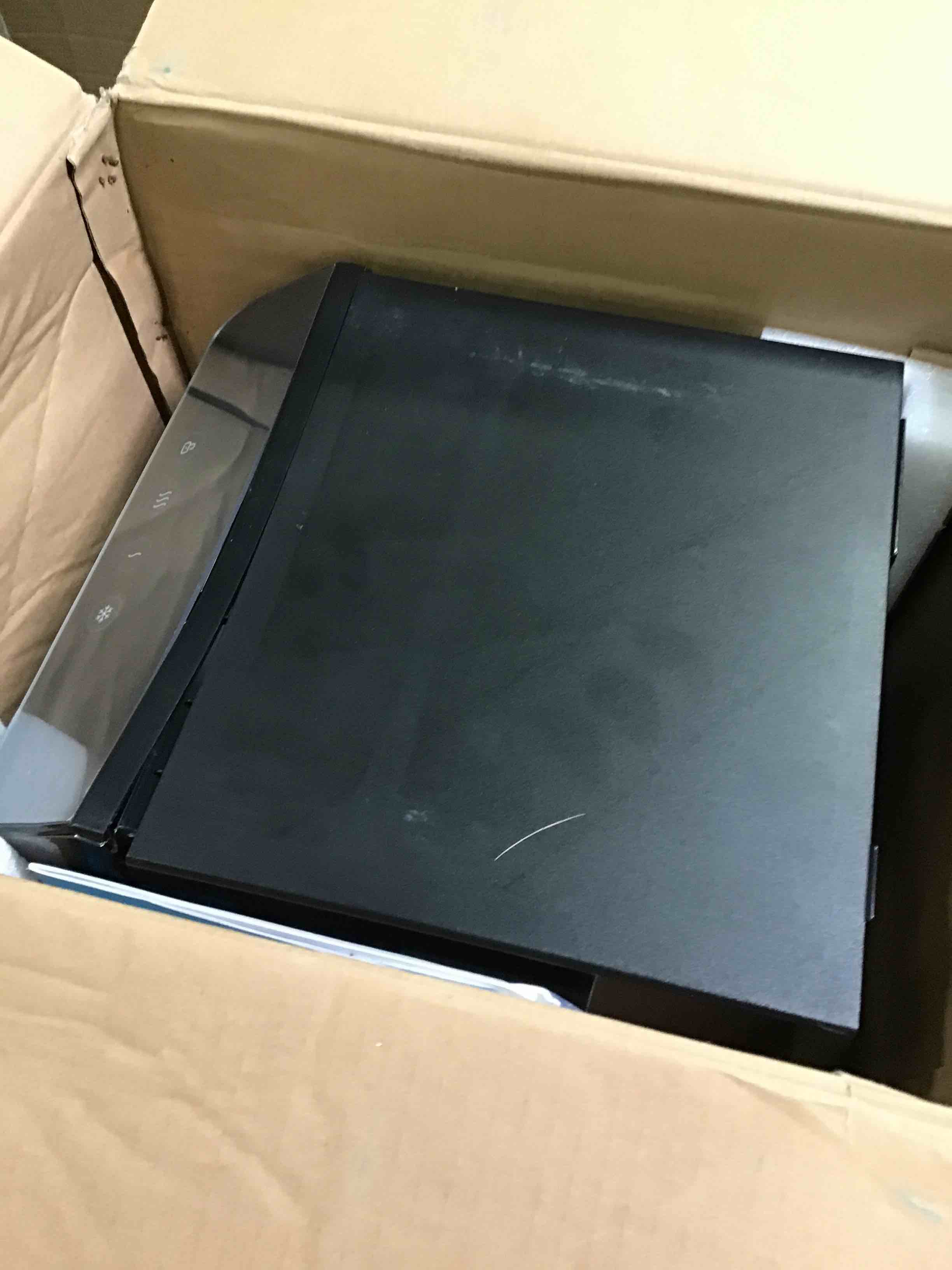 https://s3.amazonaws.com/lotting-images-prod/bidfta/YEL5394171_1694712845116.jpeg