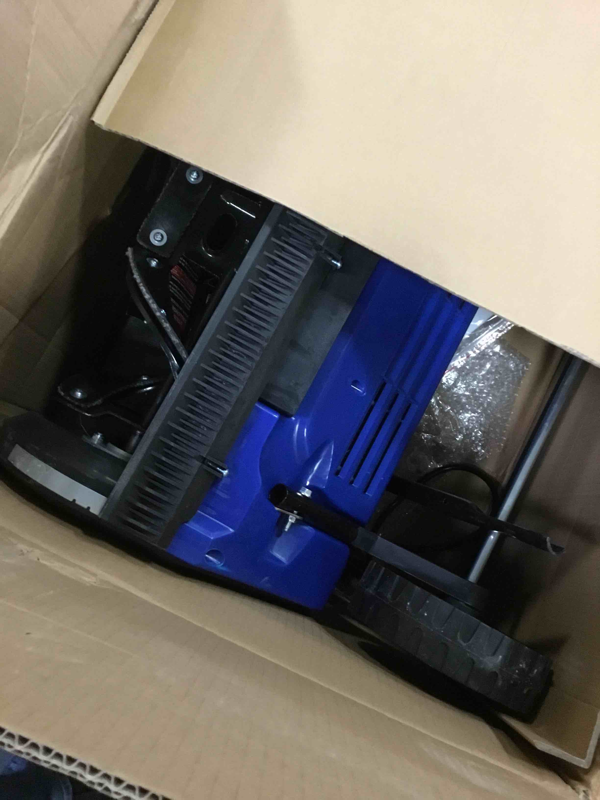 https://s3.amazonaws.com/lotting-images-prod/bidfta/YEL5394236_1694781979138.jpeg
