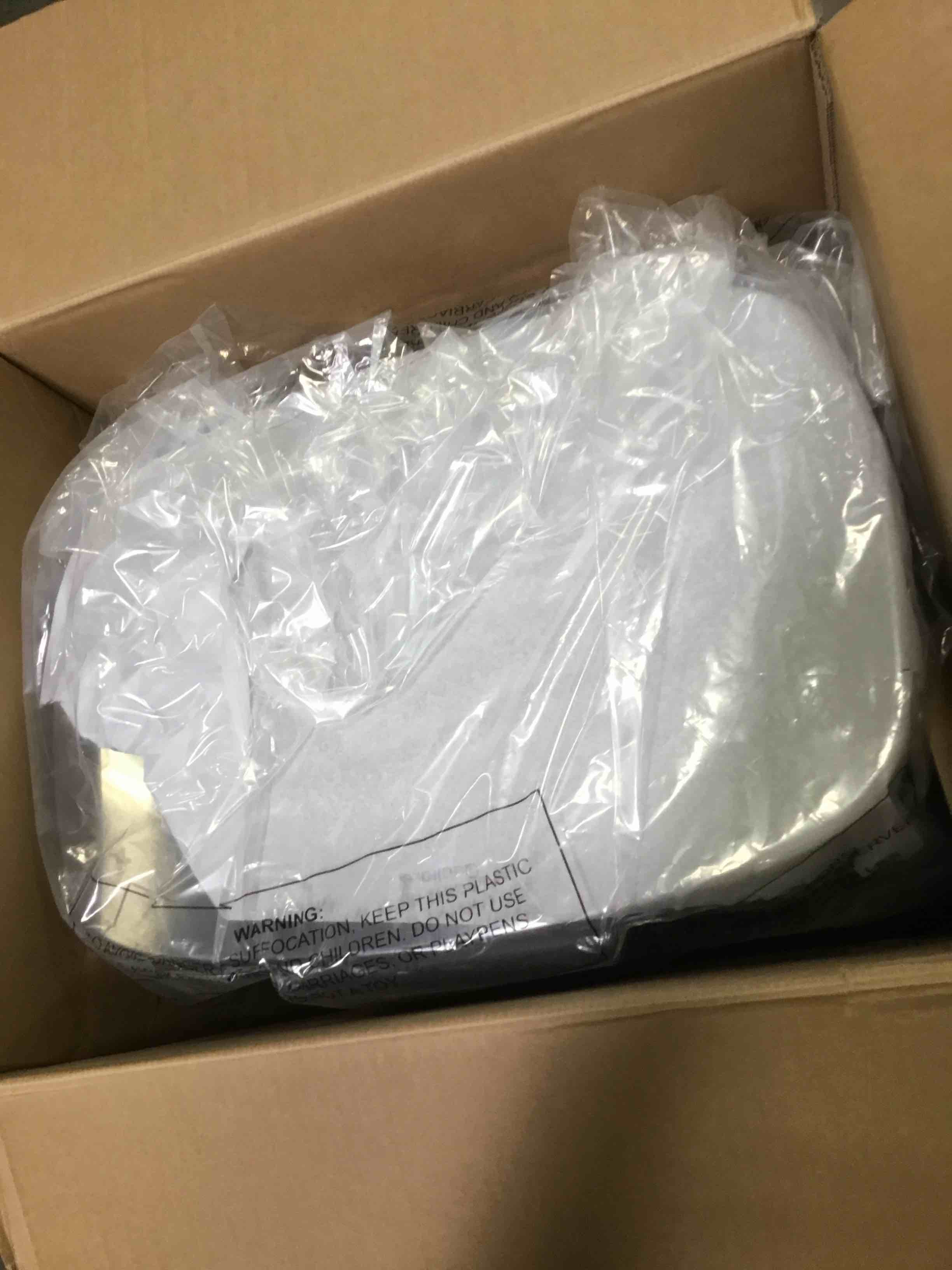 https://s3.amazonaws.com/lotting-images-prod/bidfta/YEL5394379_1694808603962.jpeg