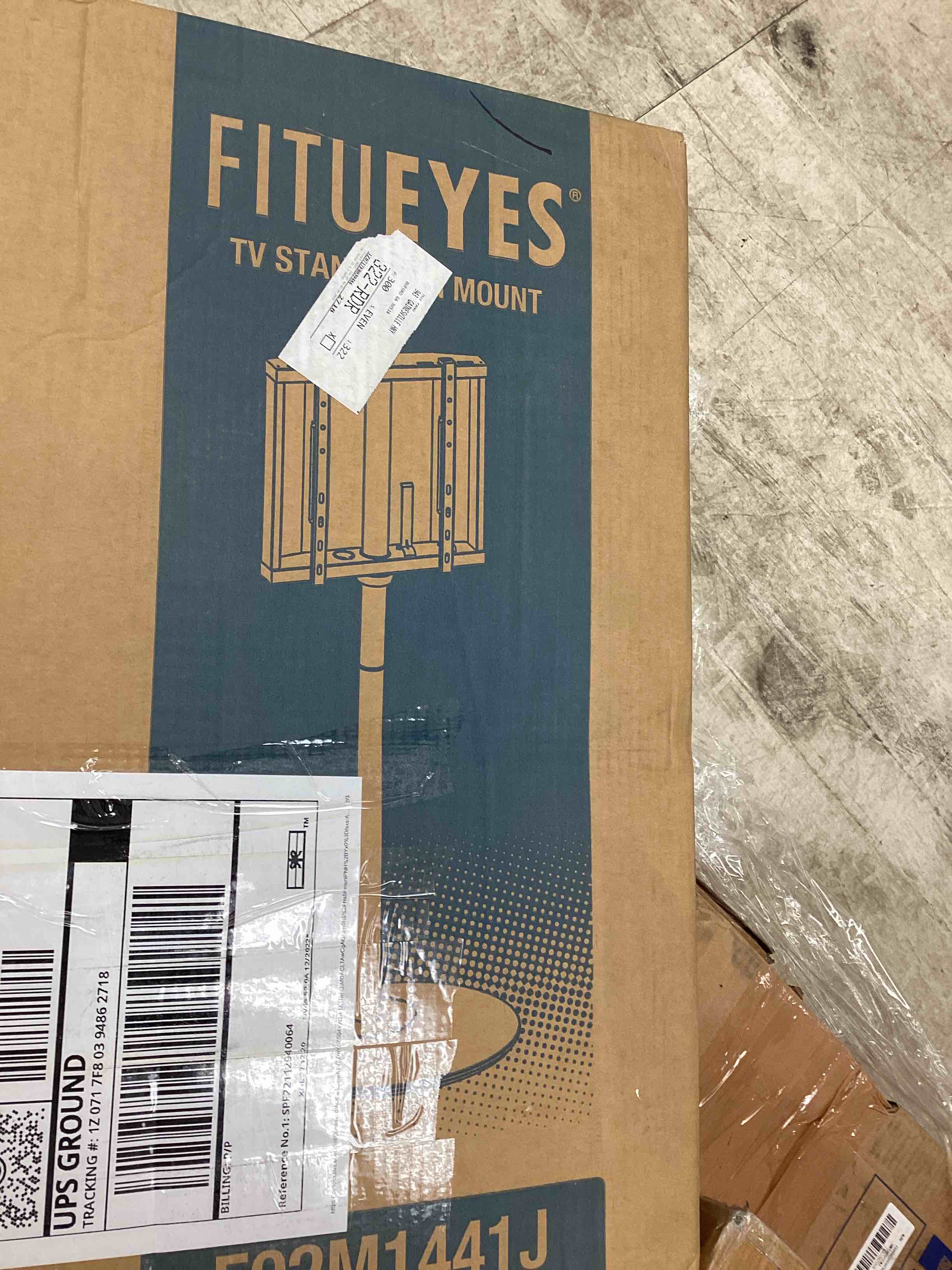 https://s3.amazonaws.com/lotting-images-prod/bidfta/YEL5401204_1699453909016.jpeg