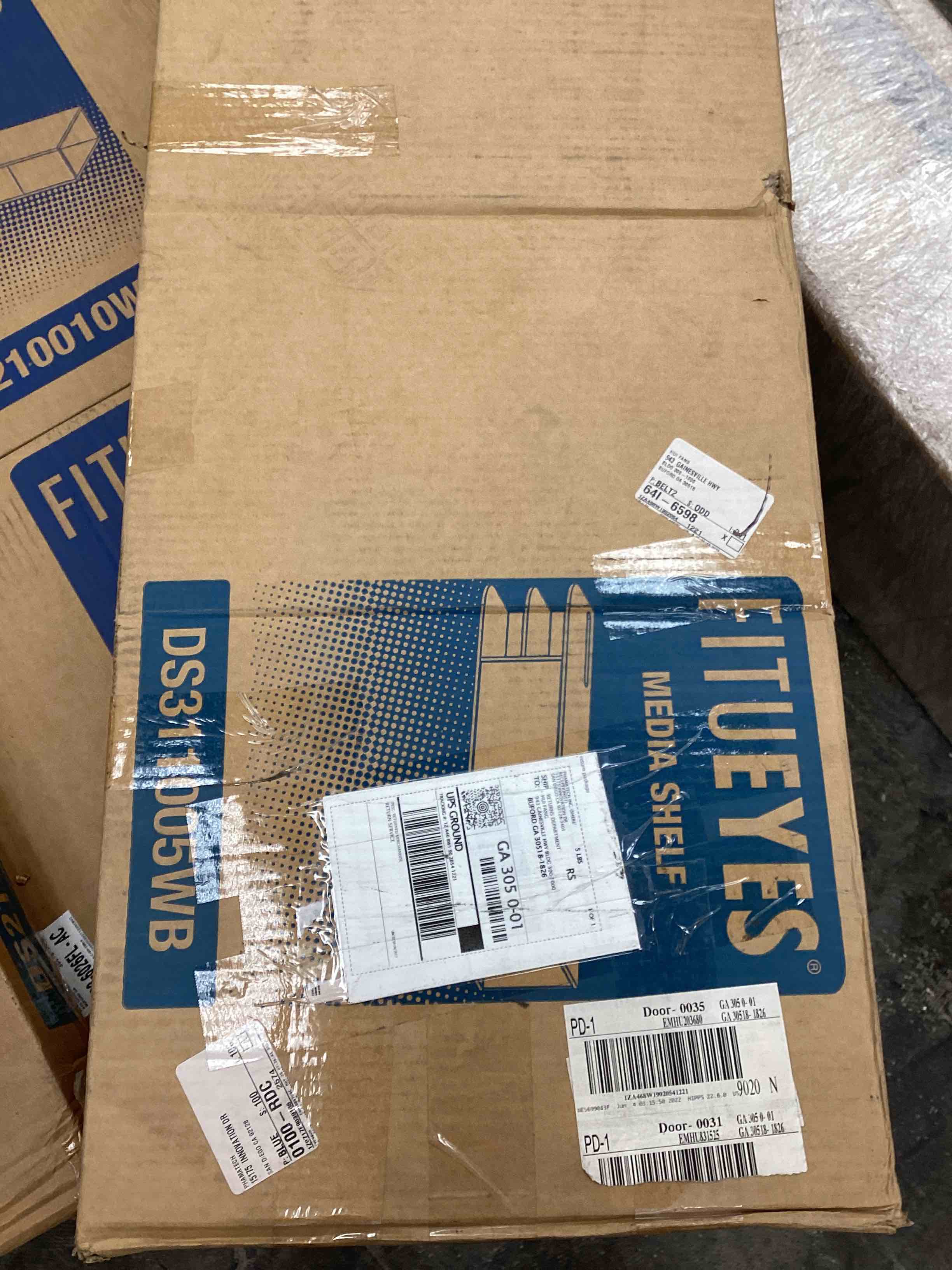 https://s3.amazonaws.com/lotting-images-prod/bidfta/YEL5401283_1699472679334.jpeg