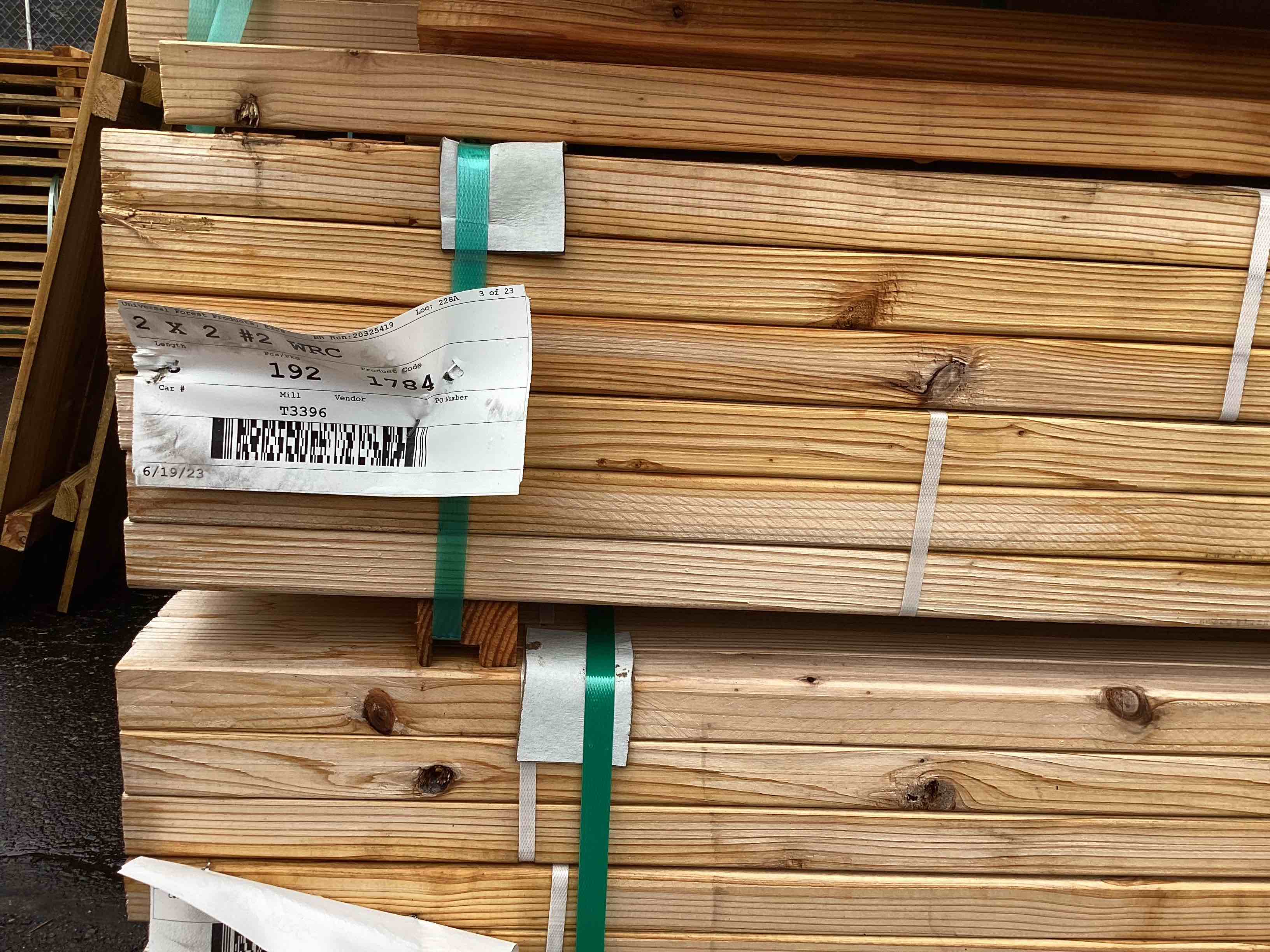 10 pieces 2 x 2 x 8’ western red cedar lumber 