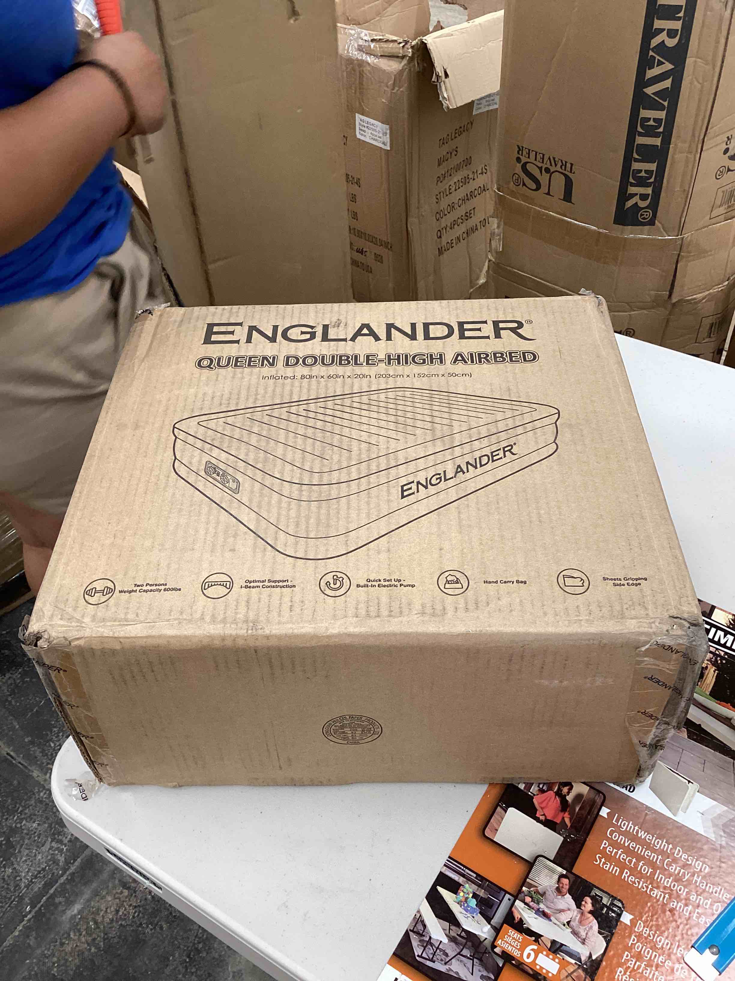 Englander Air Mattress w/ Built in Pump Luxury Double High Inflatable