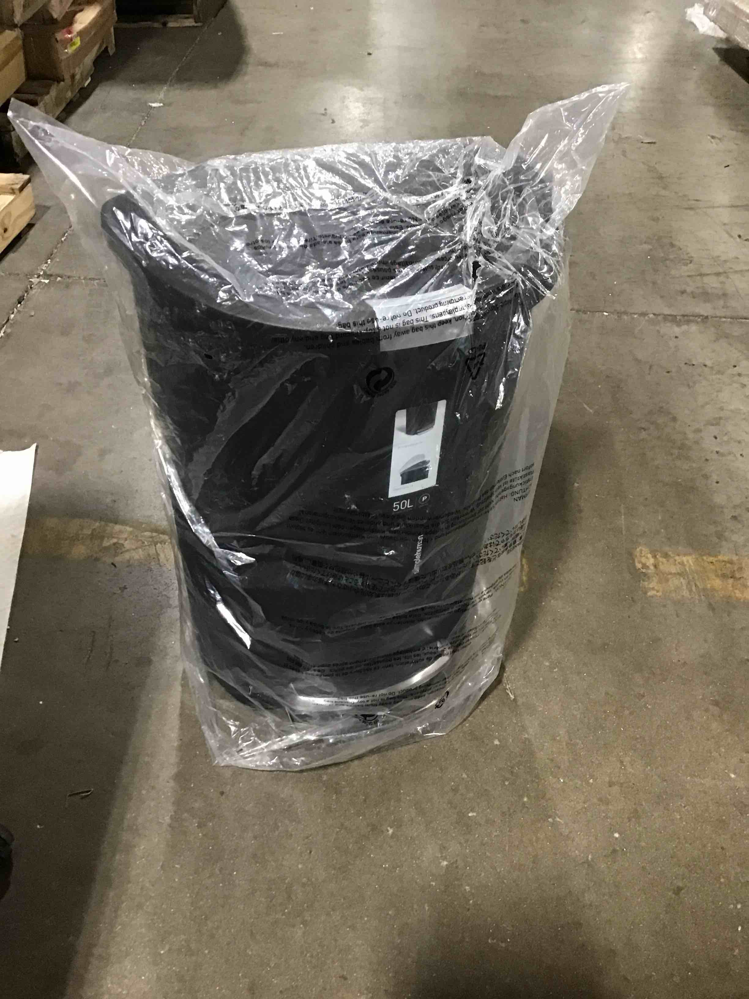 https://s3.amazonaws.com/lotting-images-prod/bidfta/YEL5420134_1694532672186.jpeg