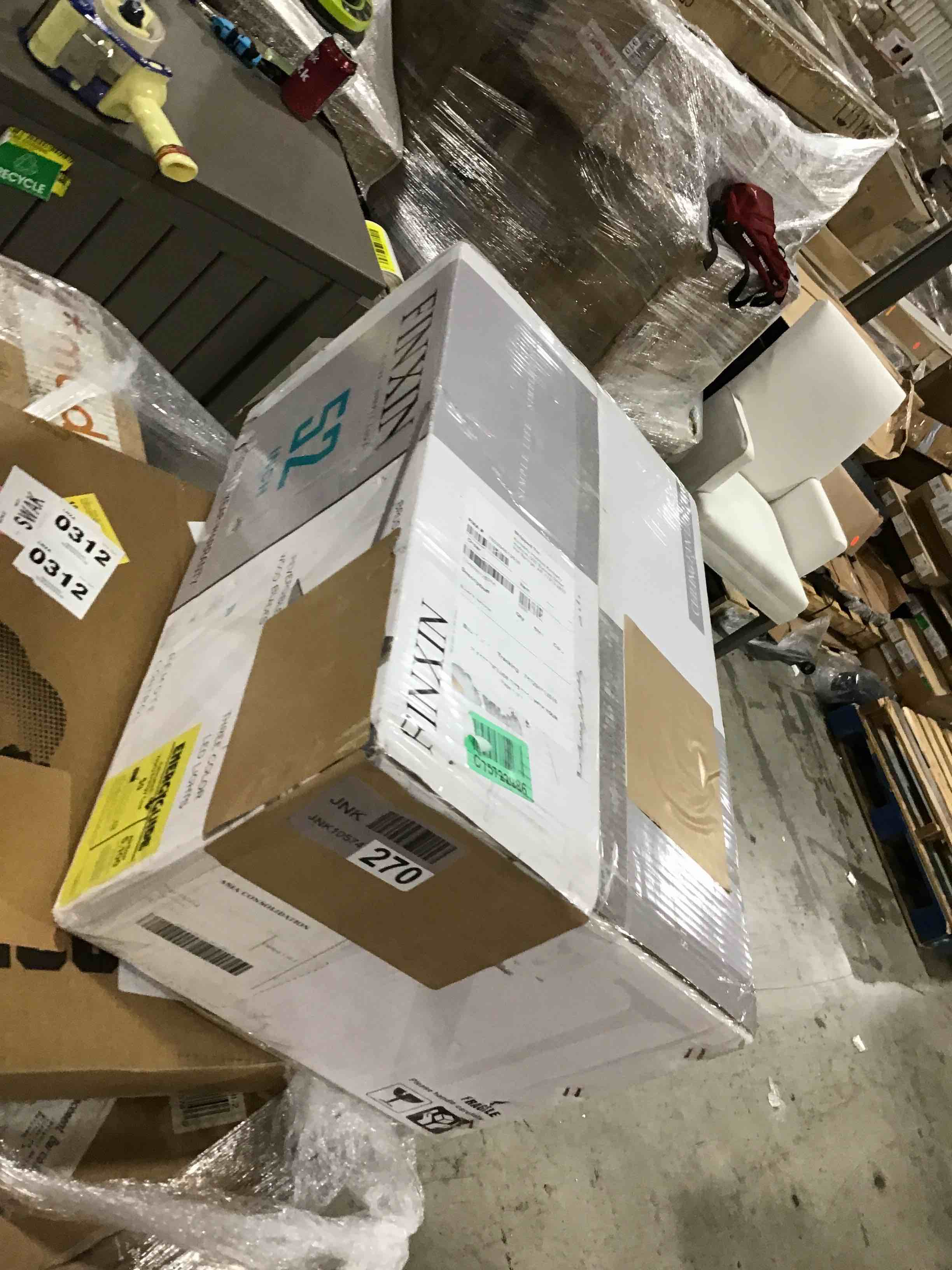 https://s3.amazonaws.com/lotting-images-prod/bidfta/YEL5420343_1694789888036.jpeg