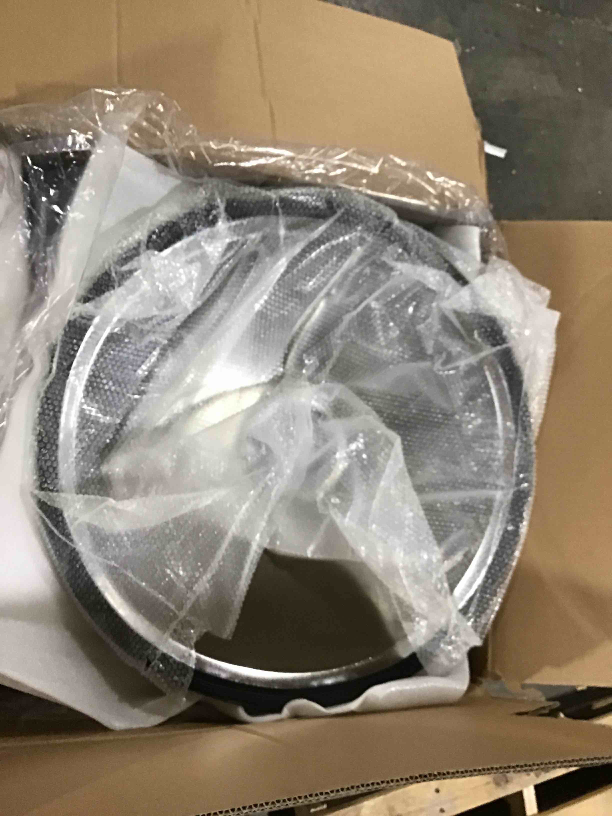 https://s3.amazonaws.com/lotting-images-prod/bidfta/YEL5420737_1695754194181.jpeg