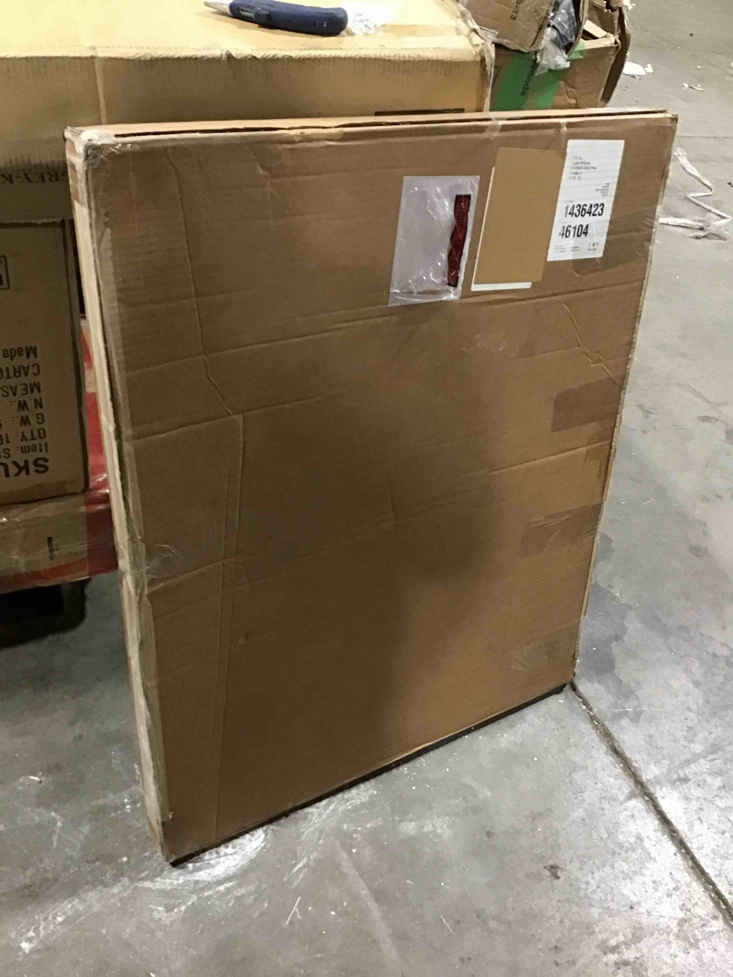 https://s3.amazonaws.com/lotting-images-prod/bidfta/YEL5420816_1695835734633.jpeg