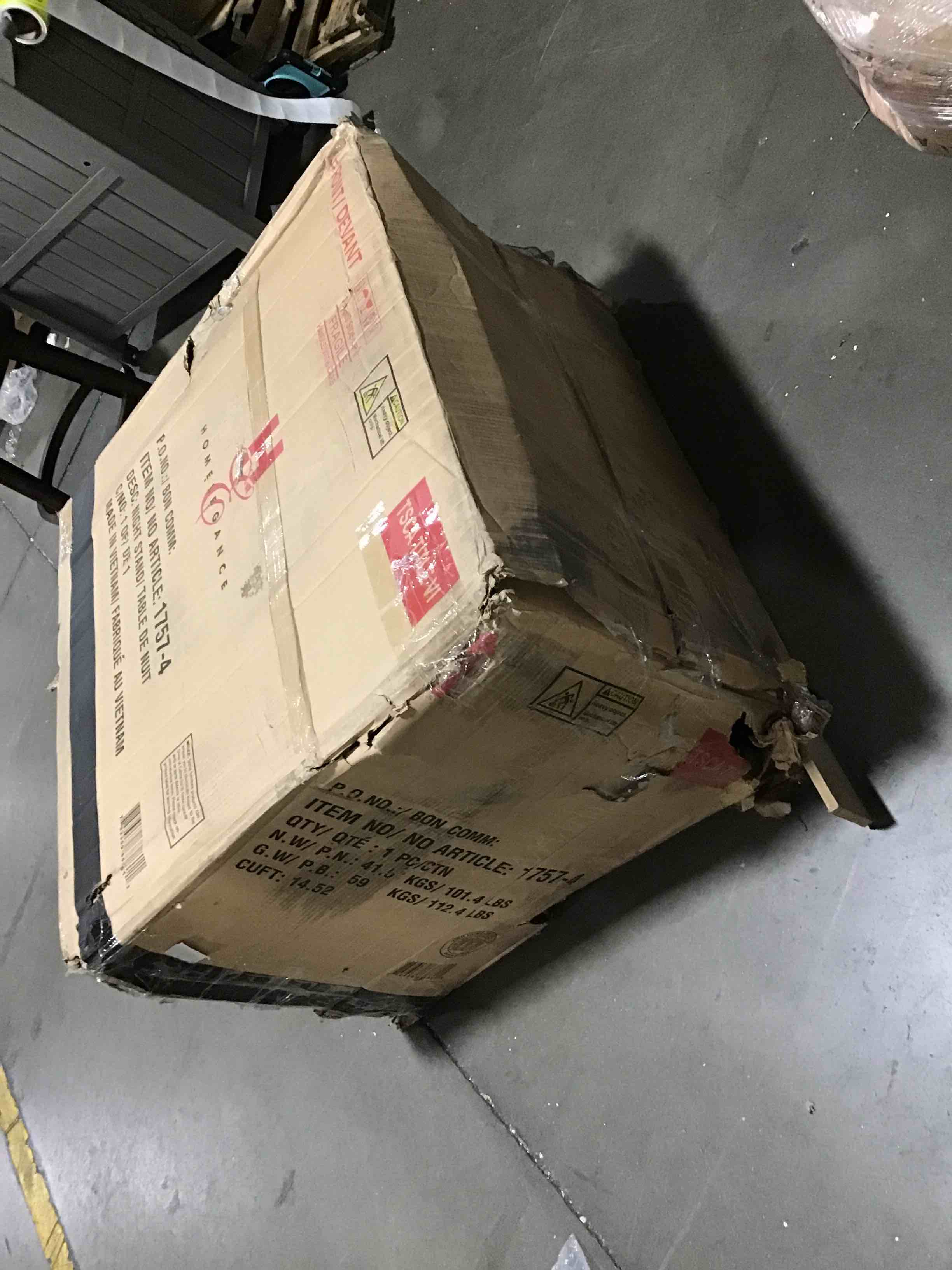 https://s3.amazonaws.com/lotting-images-prod/bidfta/YEL5421116_1696346083954.jpeg