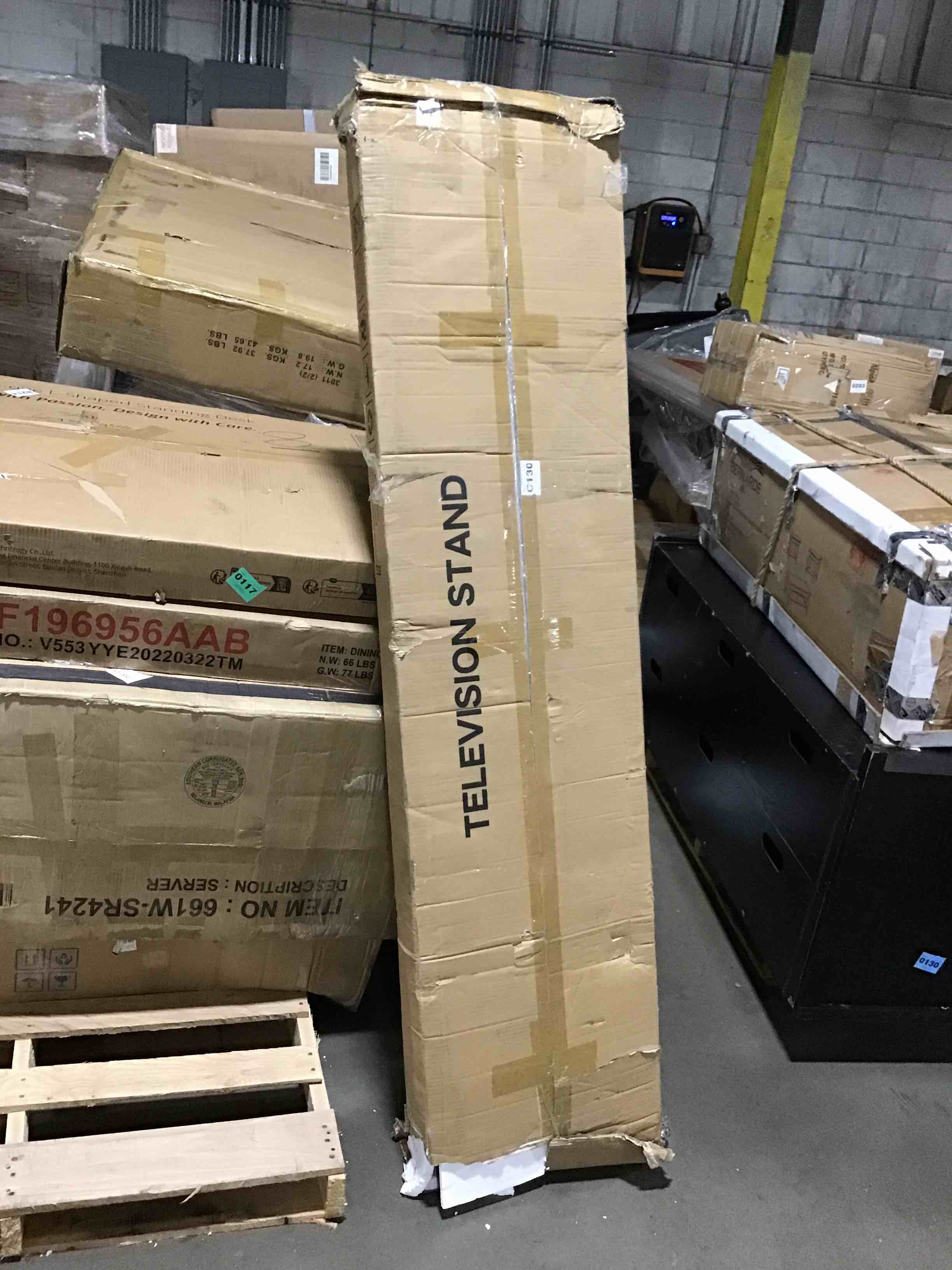 https://s3.amazonaws.com/lotting-images-prod/bidfta/YEL5421308_1696607329360.jpeg