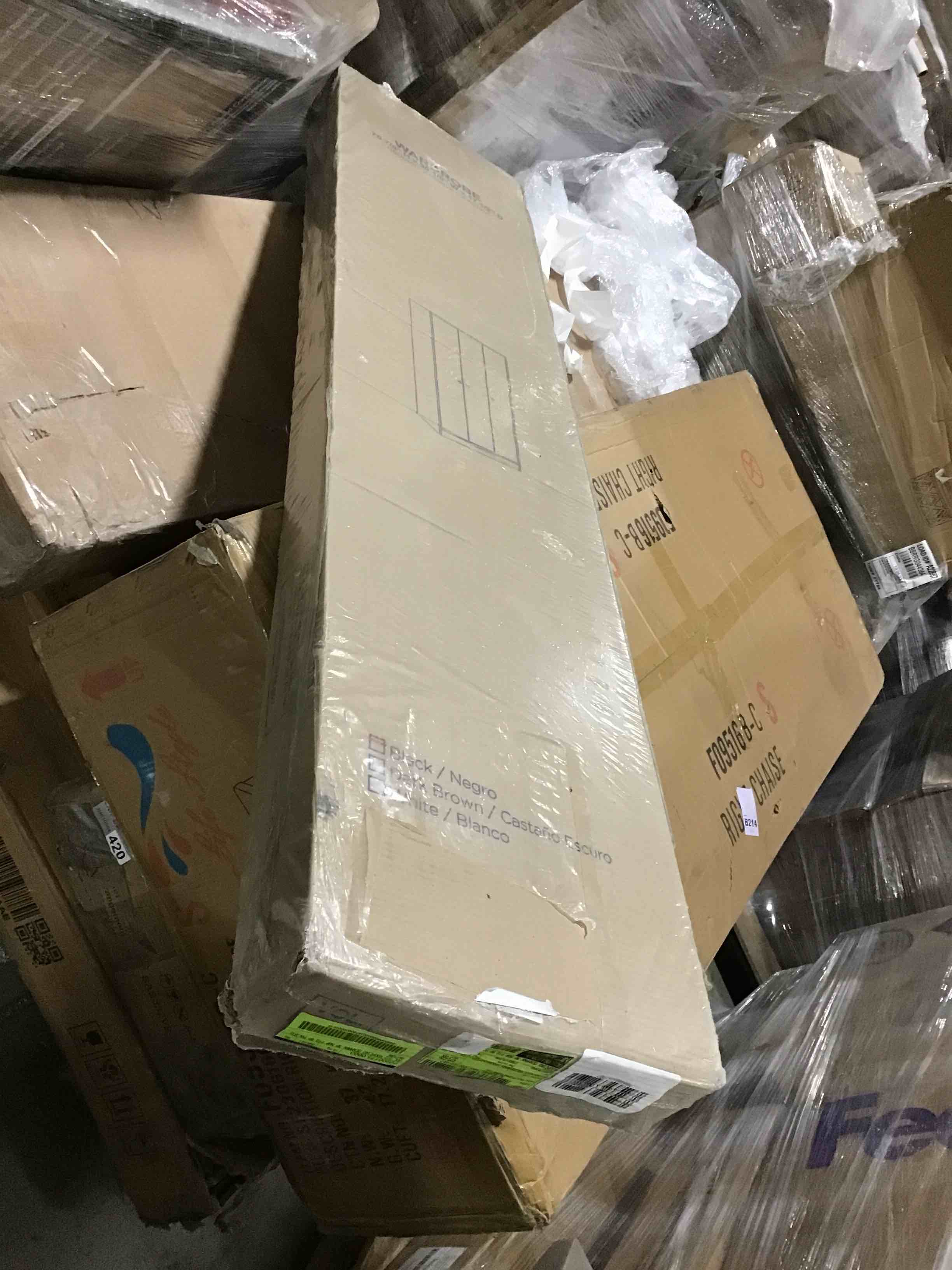 https://s3.amazonaws.com/lotting-images-prod/bidfta/YEL5421362_1696697047544.jpeg