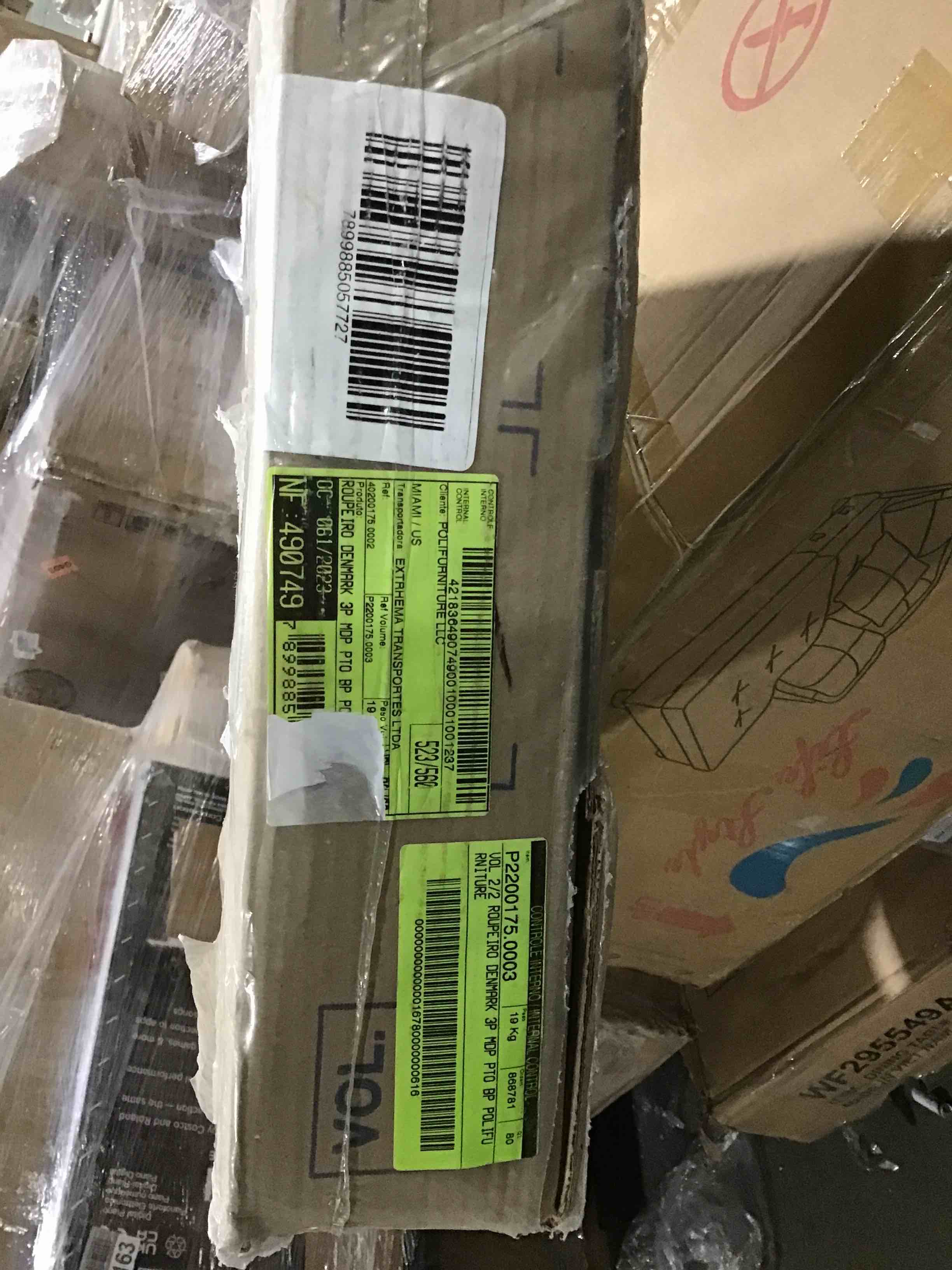 https://s3.amazonaws.com/lotting-images-prod/bidfta/YEL5421362_1696697050626.jpeg