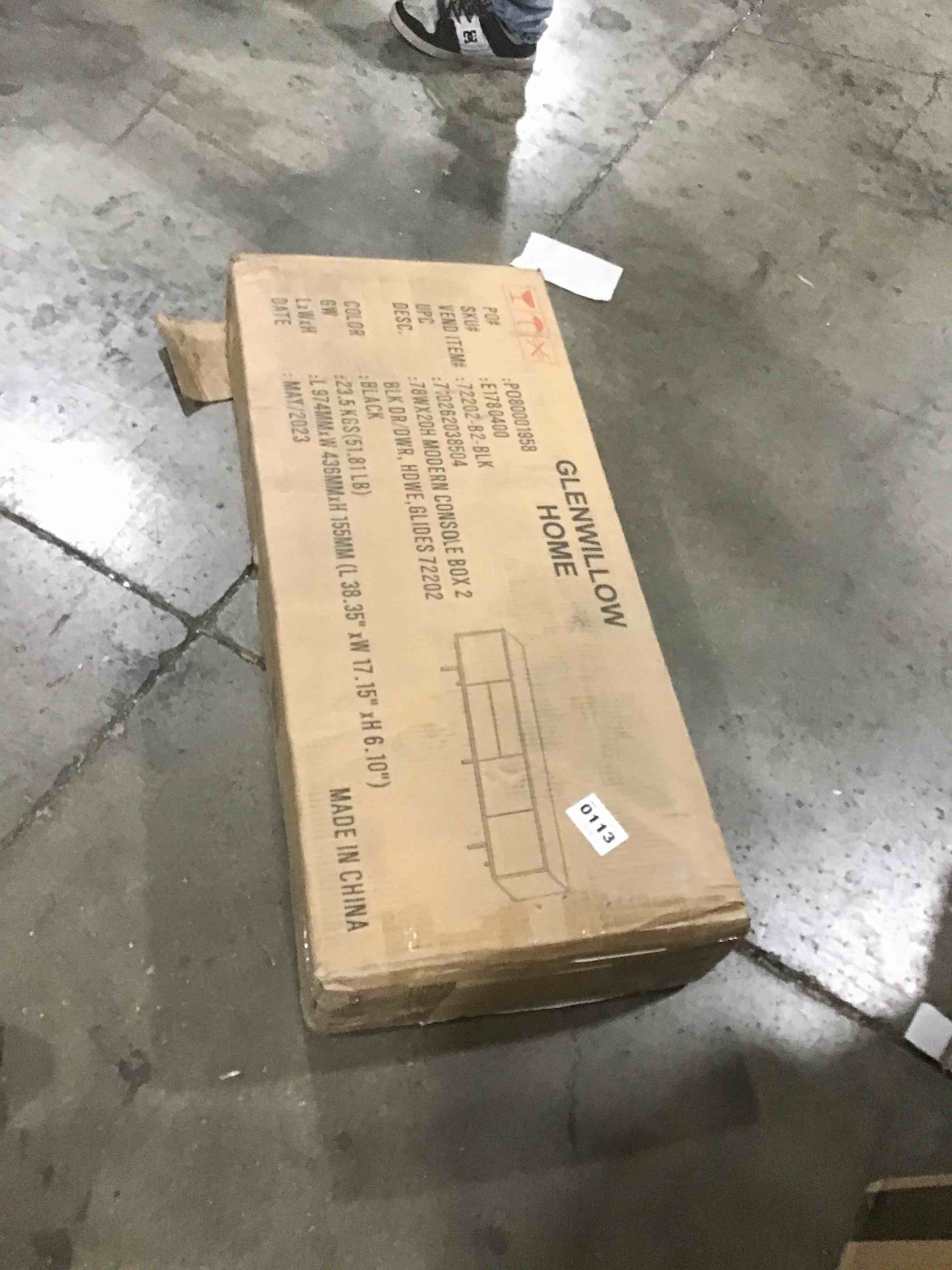 https://s3.amazonaws.com/lotting-images-prod/bidfta/YEL5421981_1695755900641.jpeg